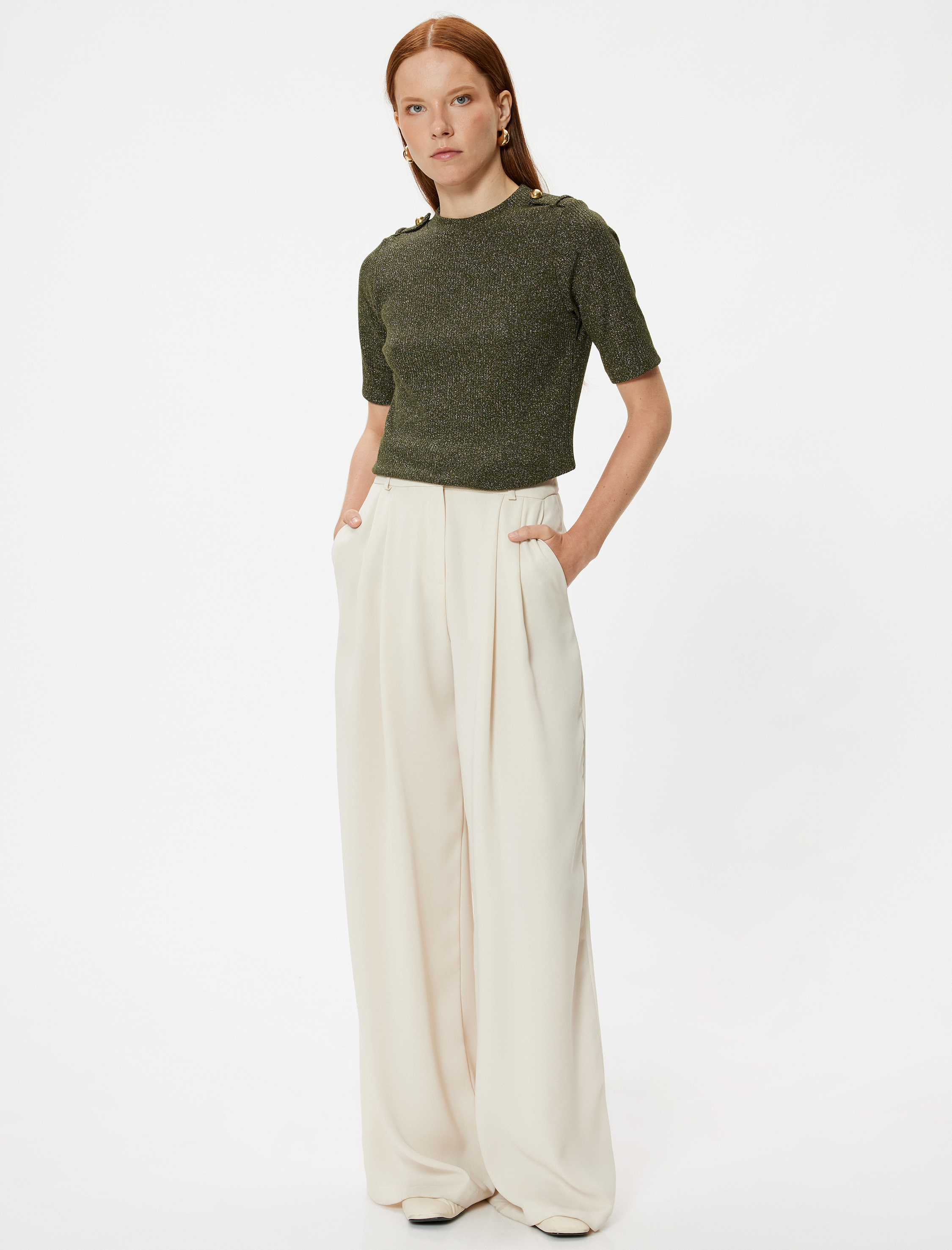   Apolet Detaylı Slim Fit Bisiklet Yaka Kısa Kollu Triko Kazak