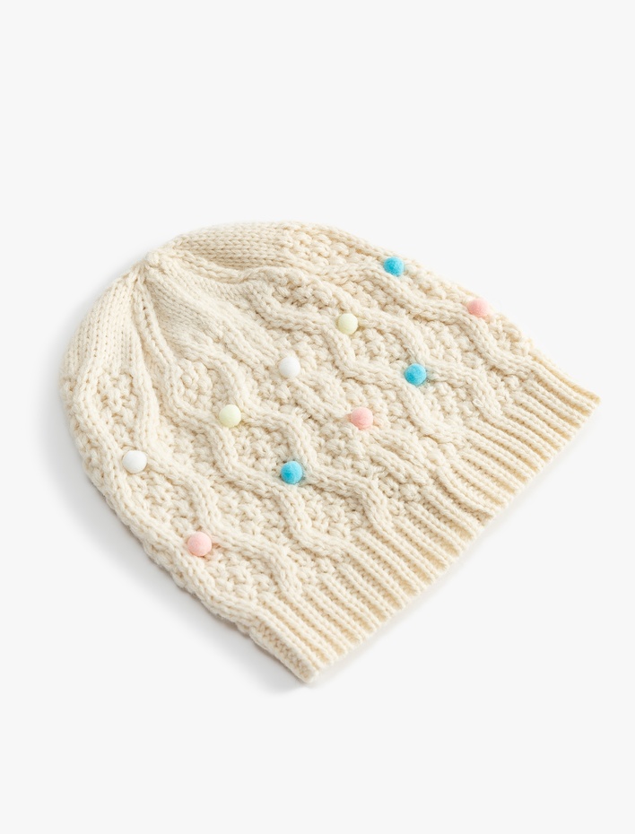 Kız Çocuk Ponpon Detaylı Örgü Bere