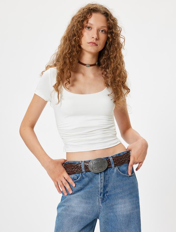  Basic Tişört U Yaka Slim Fit Kısa Kollu Drapeli