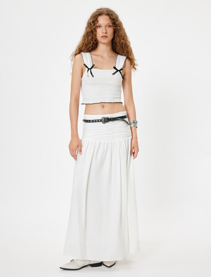  Fiyonklu Crop Üst Kalın Askılı Bürümcük Kare Yaka Slim Fit Bürümcük