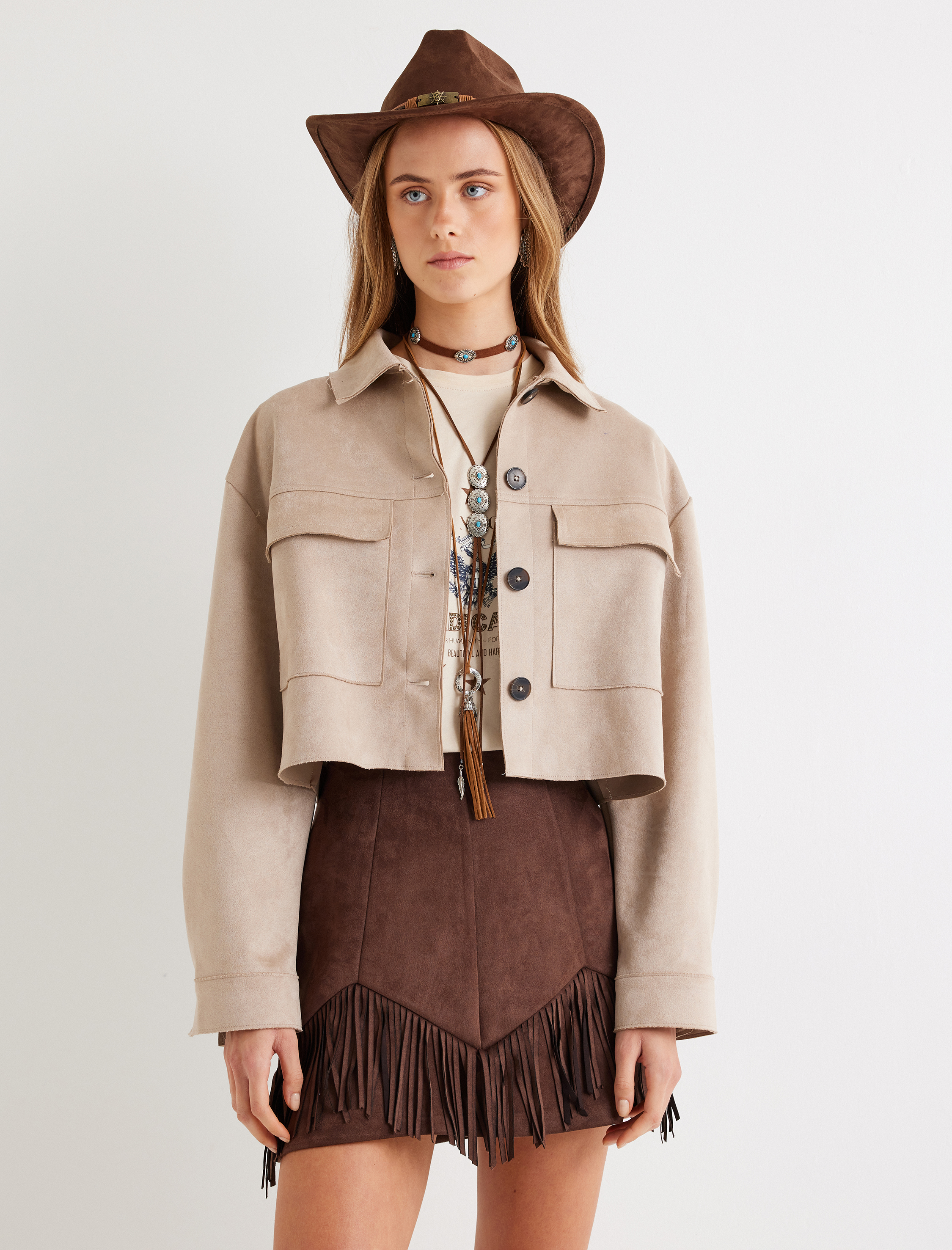 Kapaklı Cep Detaylı Düğmeli Rahat Kalıp Suni Süet Ceket