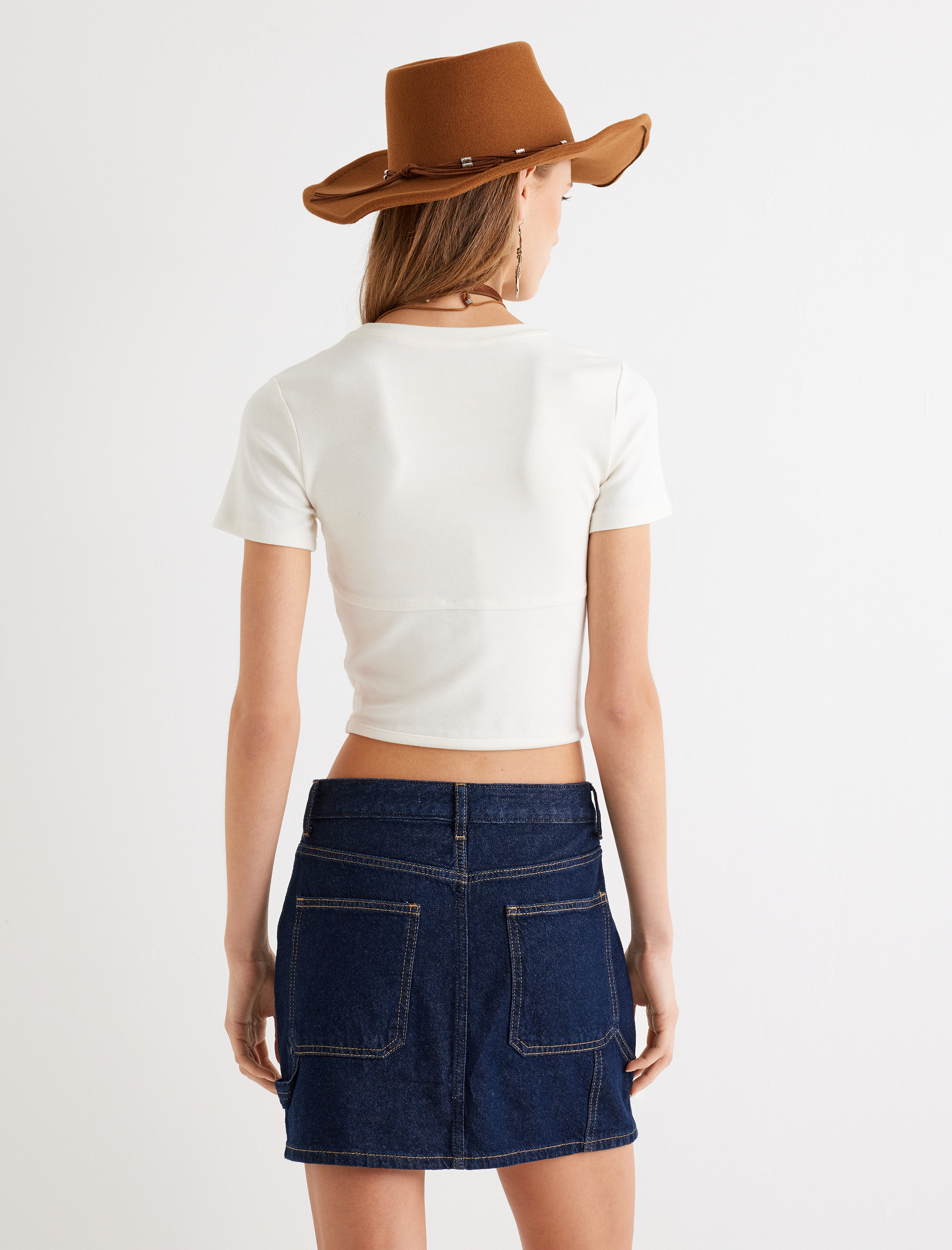 Korse Detaylı Crop Body Kısa Kollu Bisiklet Yaka Fitilli