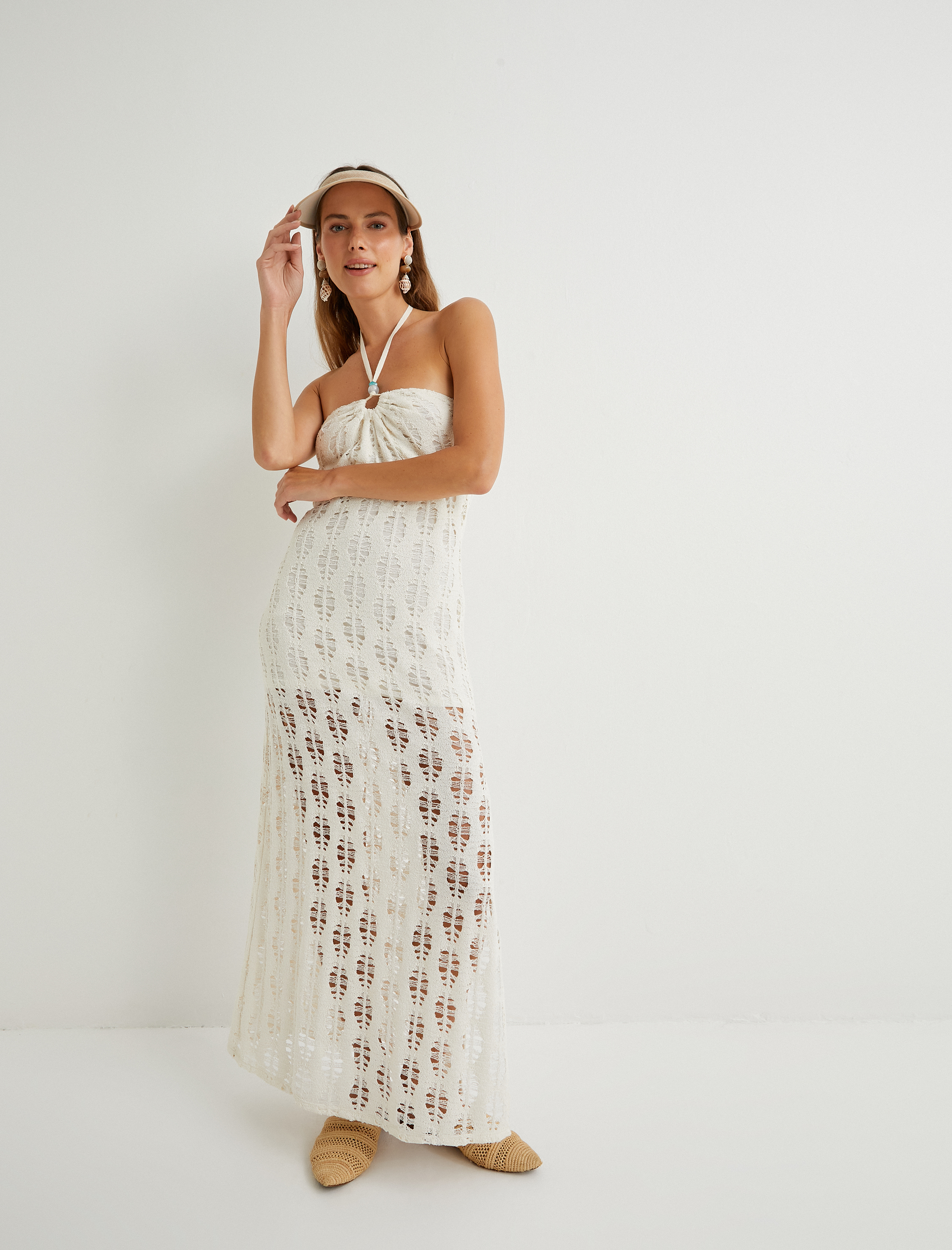 Koton X Şahika Ercümen - Uzun Halter Yaka Kroşe Elbise Yırtmaçlı Yarım Astarlı Boncuk Detaylı