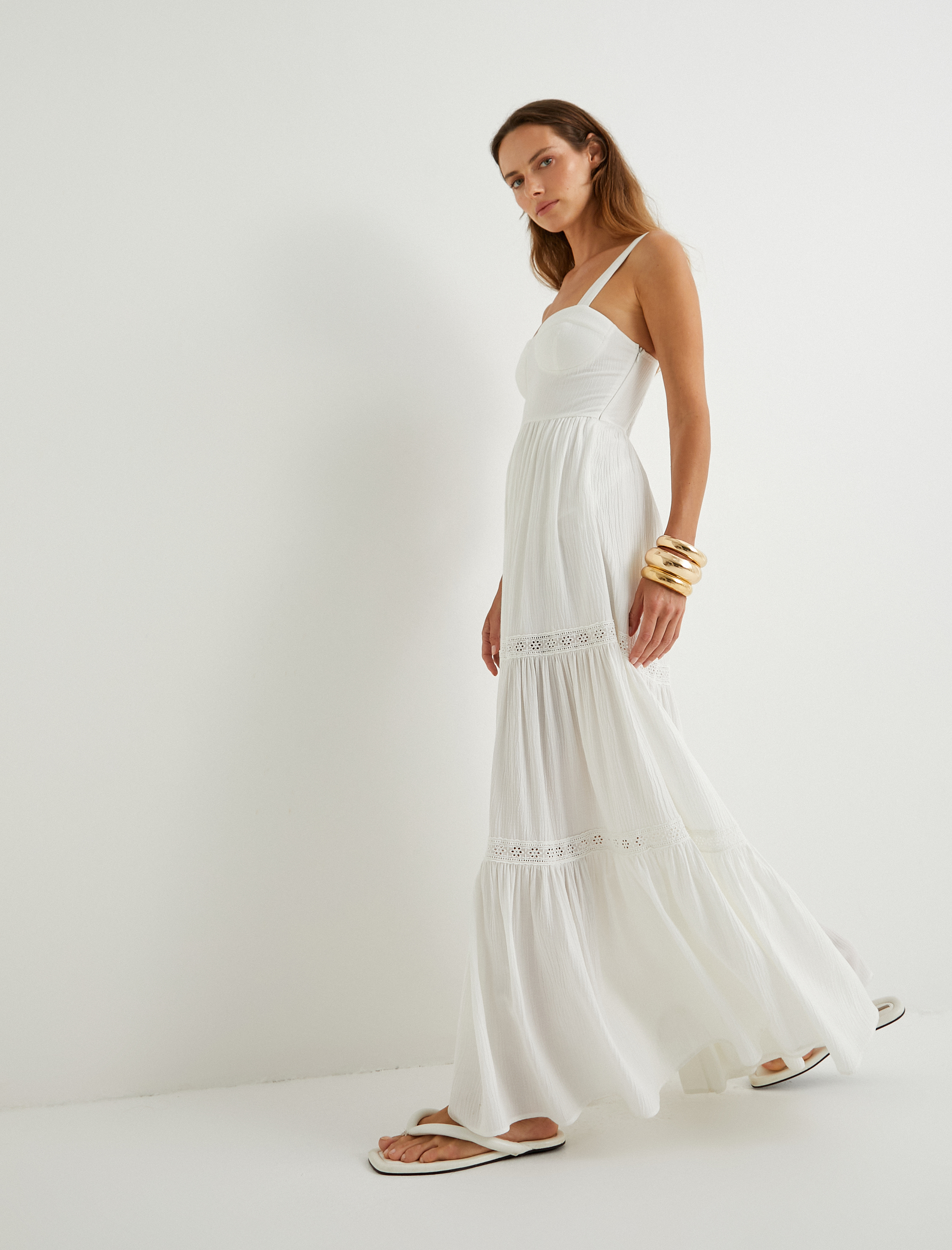   Koton X Şahika Ercümen - Midi Boy Elbise Fisto Detaylı Kalp Yaka Kalın Askılı Astarlı