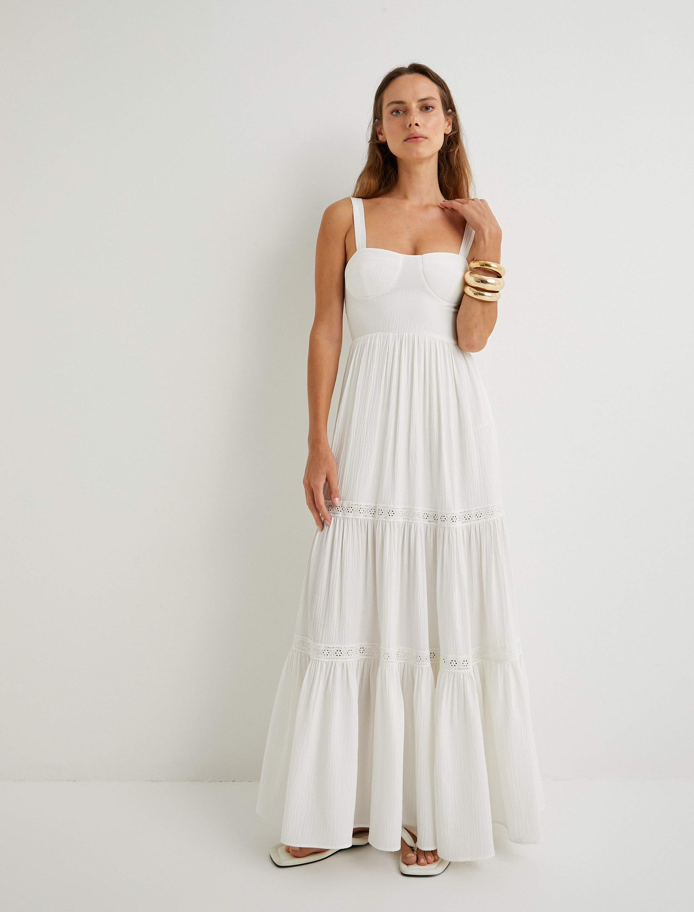   Koton X Şahika Ercümen - Midi Boy Elbise Fisto Detaylı Kalp Yaka Kalın Askılı Astarlı