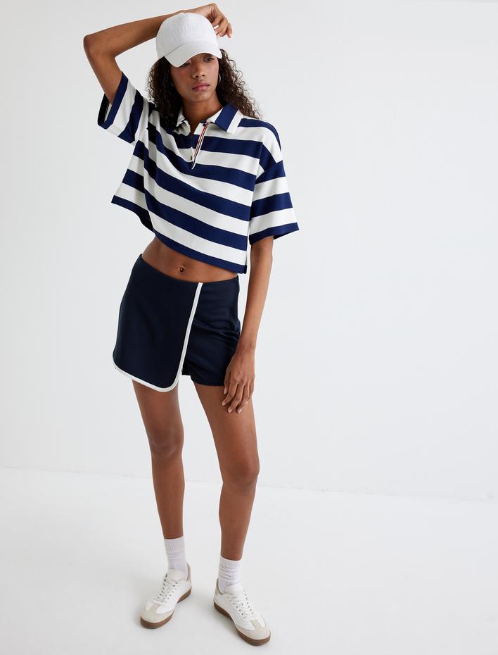  Kısa Kollu Viskon Kumaş Çizgili Polo Yaka Crop Tişört