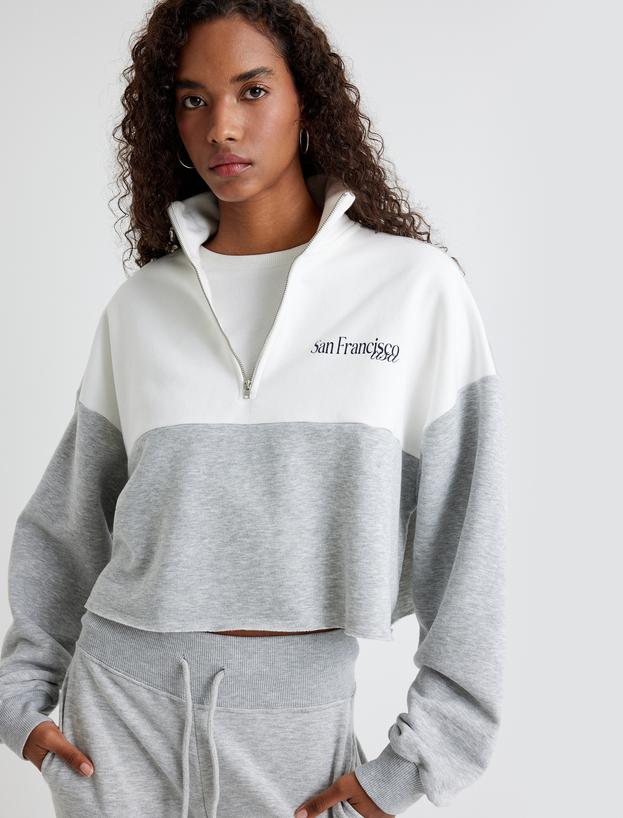 Yarım Fermuarlı Crop Sweatshirt Renk Bloklu Arkası Baskılı Dik Yaka_0