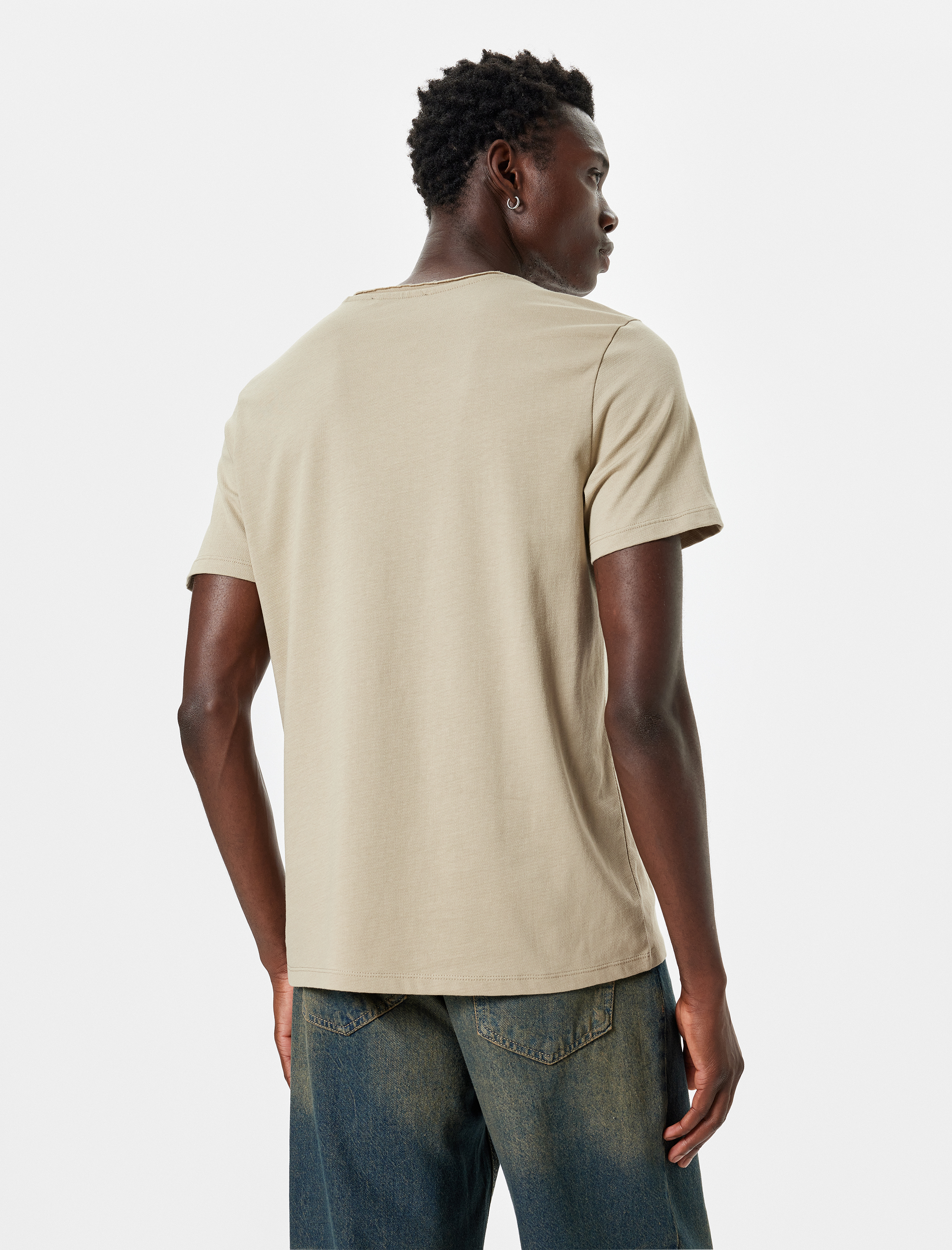   Pamuklu Kısa Kollu Regular Fit Bisiklet Yaka Basic Tişört