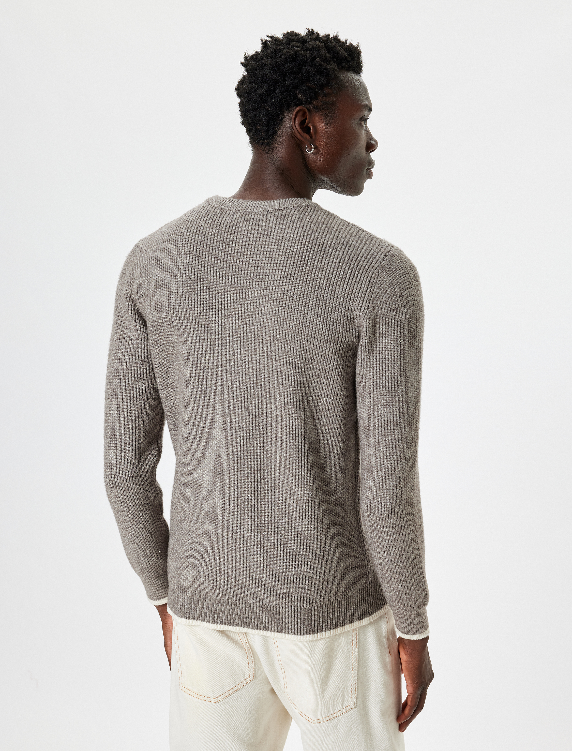   Kışlık Triko Kazak Basic Bisiklet Yaka Renk Kontrast Detaylı