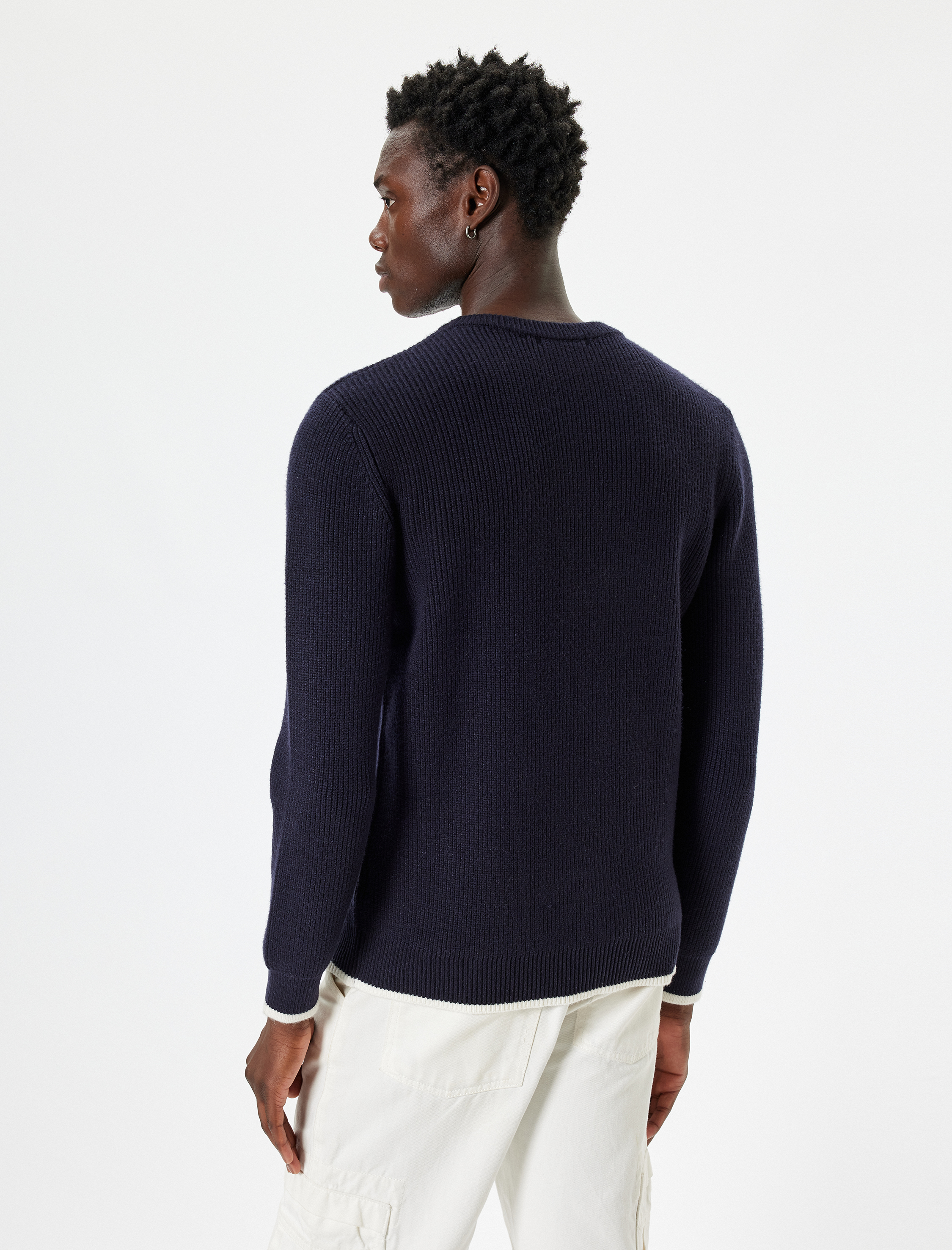   Kışlık Triko Kazak Basic Bisiklet Yaka Renk Kontrast Detaylı