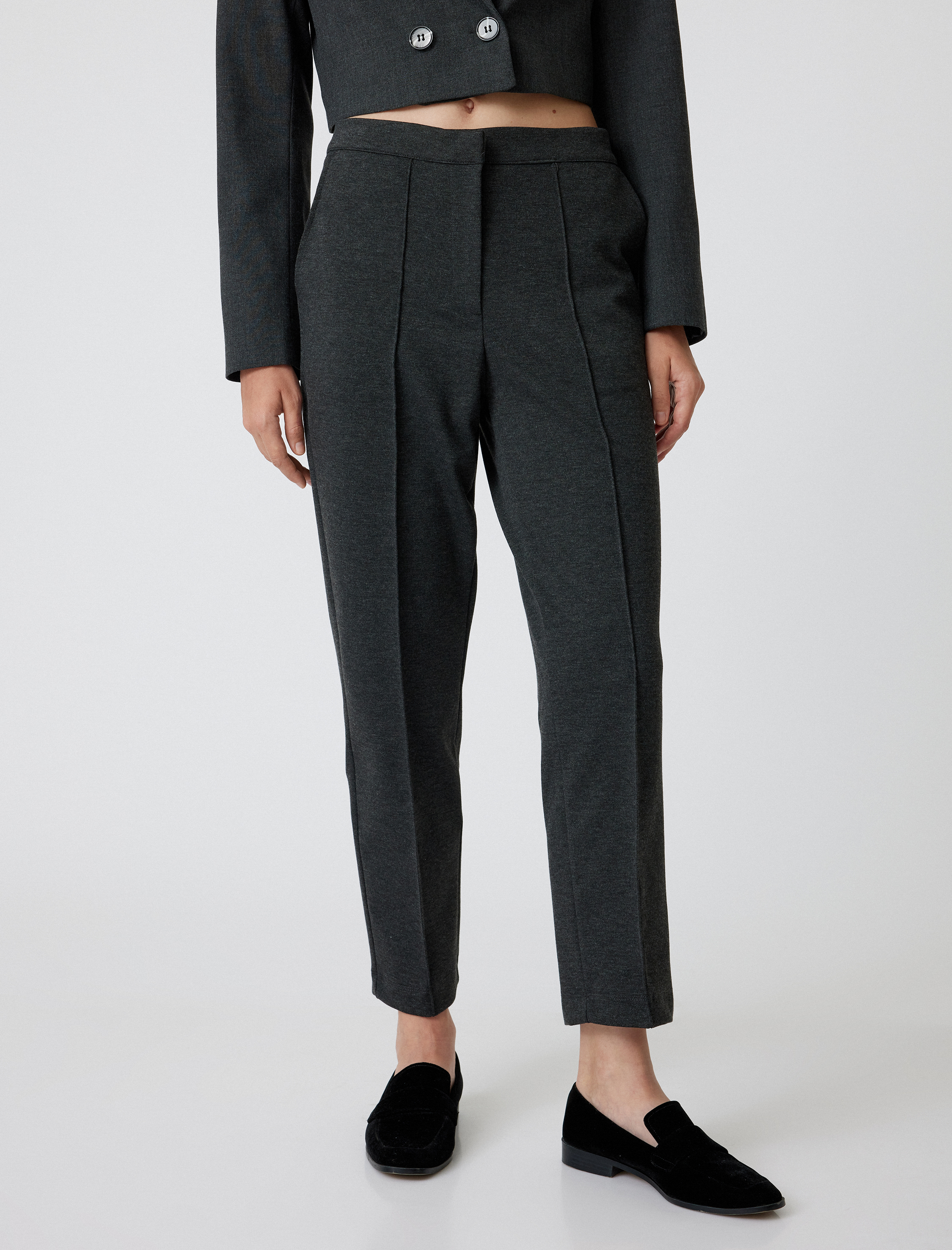   Nervürlü Cepli Standart Bel Havuç Kesim Pantolon