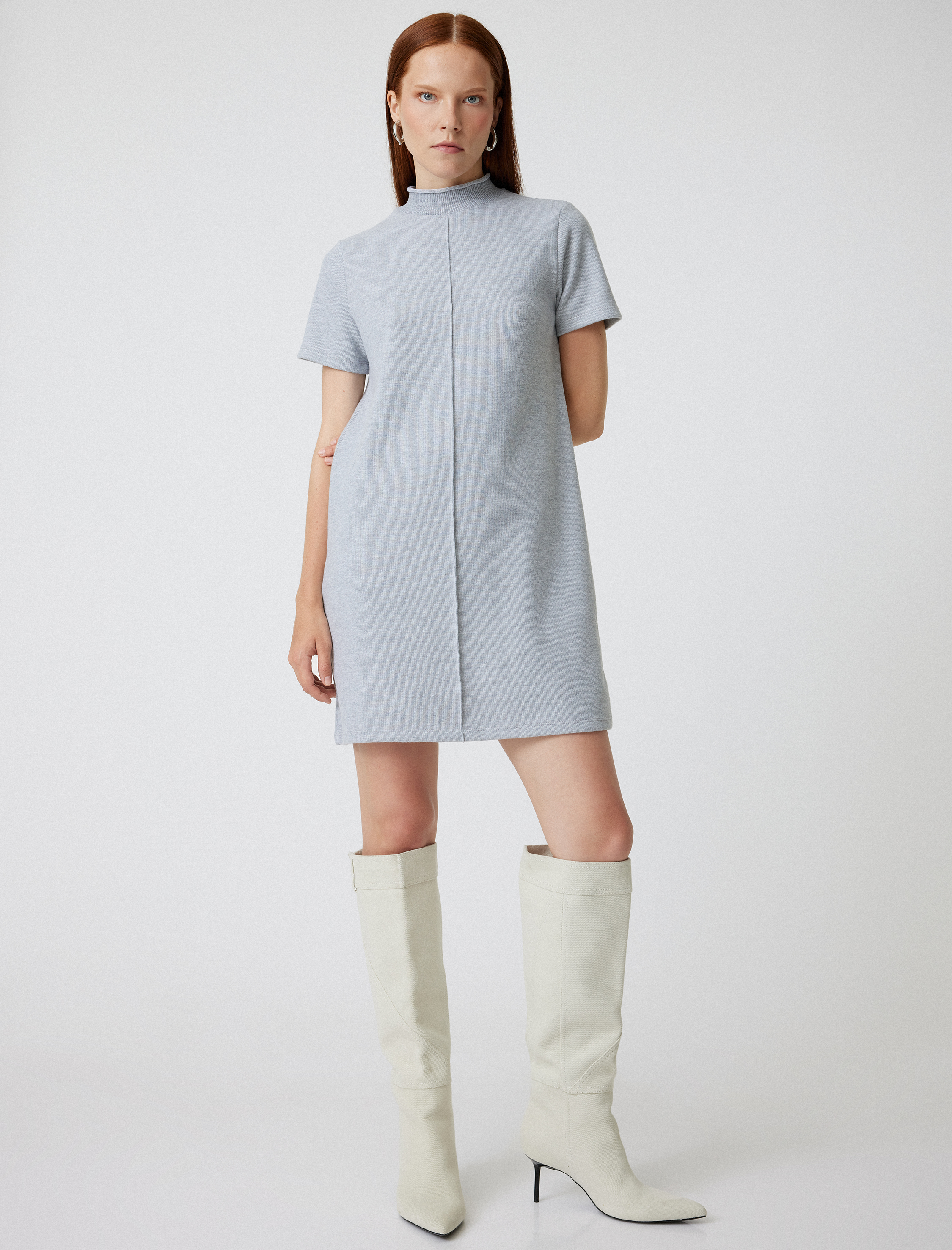 Mini Elbise Kısa Kollu Dik Yaka Slim Fit