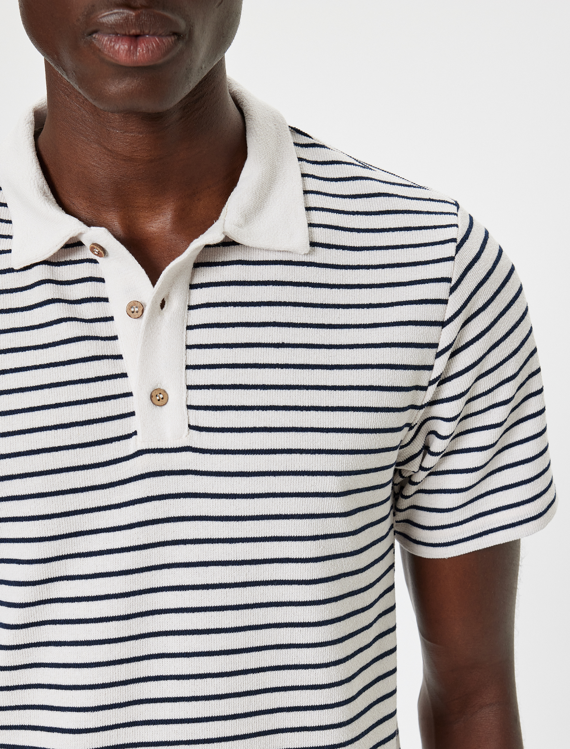   Düğmeli Kısa Kollu Pamuk Karışımlı Çizgili Polo Yaka Tişört