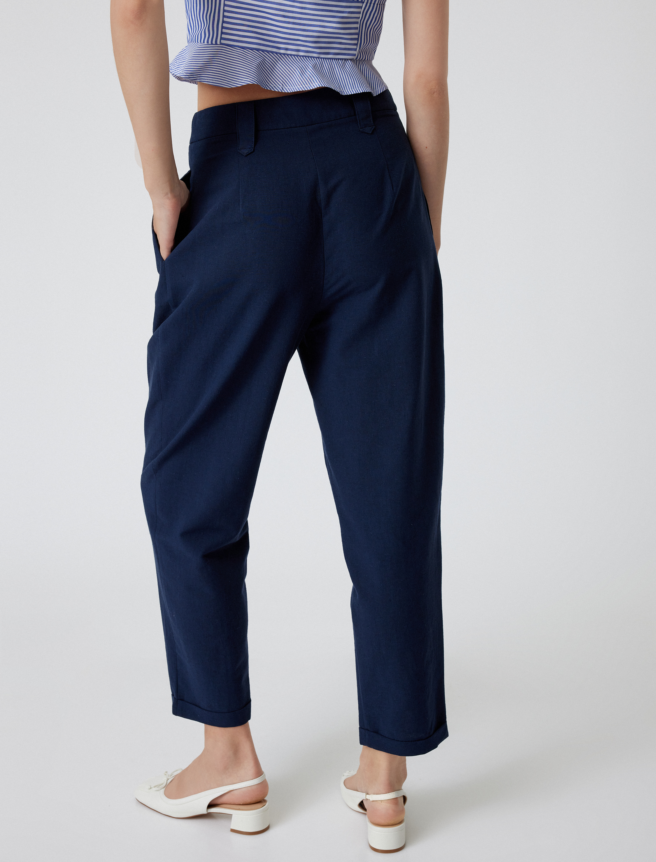   Koton X Melis Ağazat - Keten Karışımlı Pantolon Havuç Kesim Rahat Kalıp Cepli