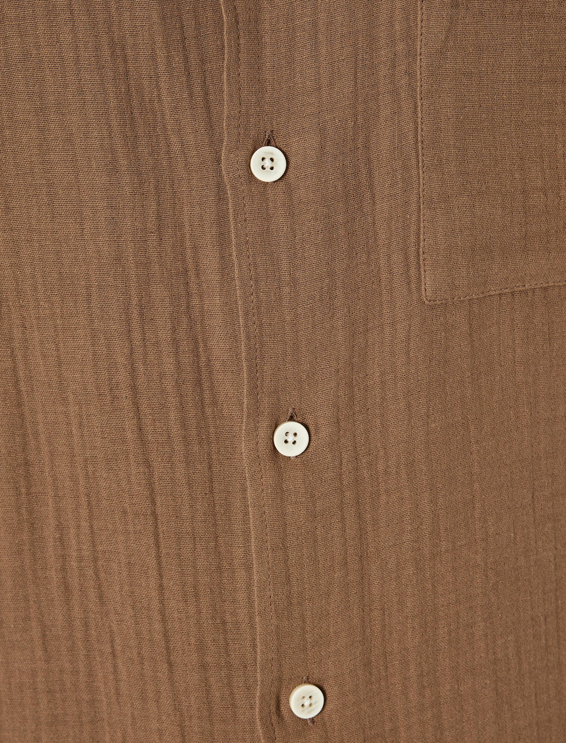   Dokulu Cep Detaylı Regular Fit Pamuklu Basic Kısa Kollu Gömlek