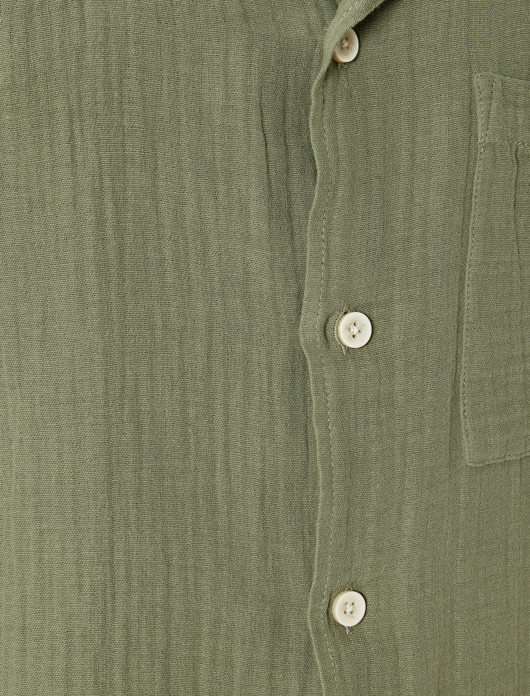   Dokulu Cep Detaylı Regular Fit Pamuklu Basic Kısa Kollu Gömlek