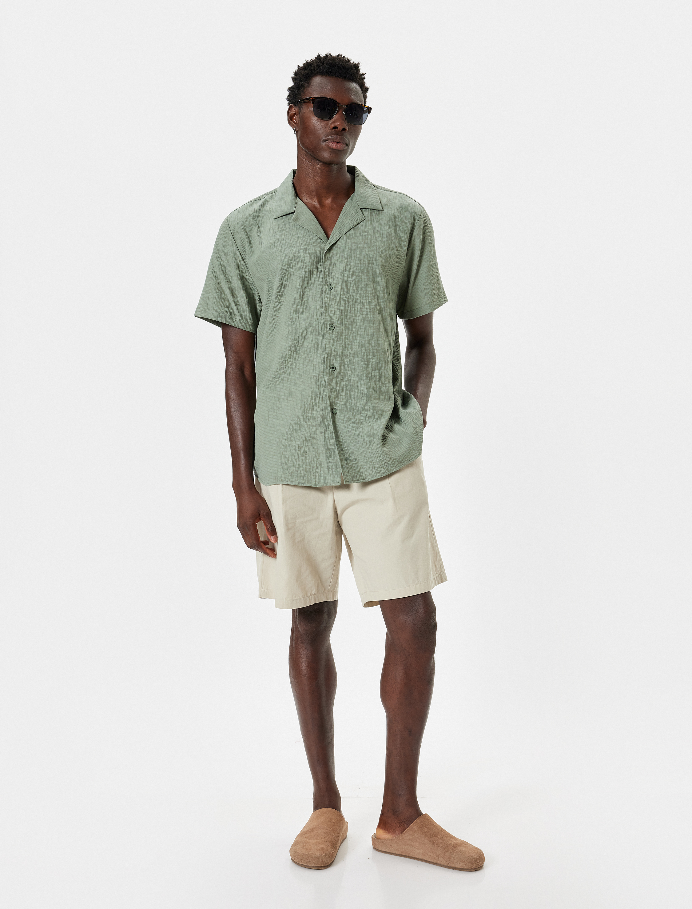   Kumaş Şort Oversize Pileli Chino Düğmeli Cep Detaylı