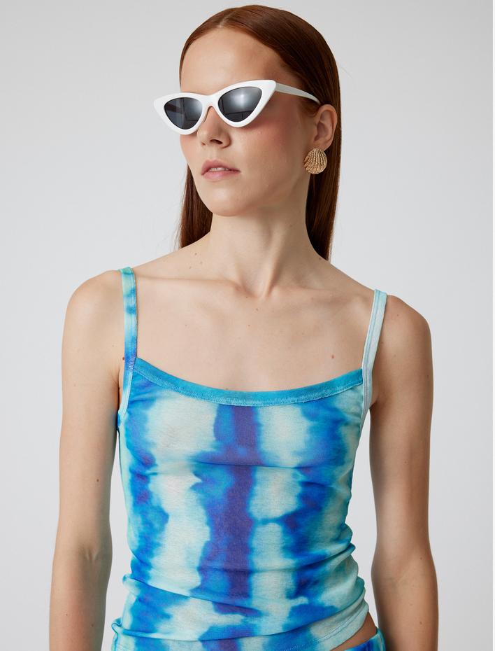  Koton X Şahika Ercümen - Yarı Transparan İnce Askılı Atlet Batik Desenli Ribanalı