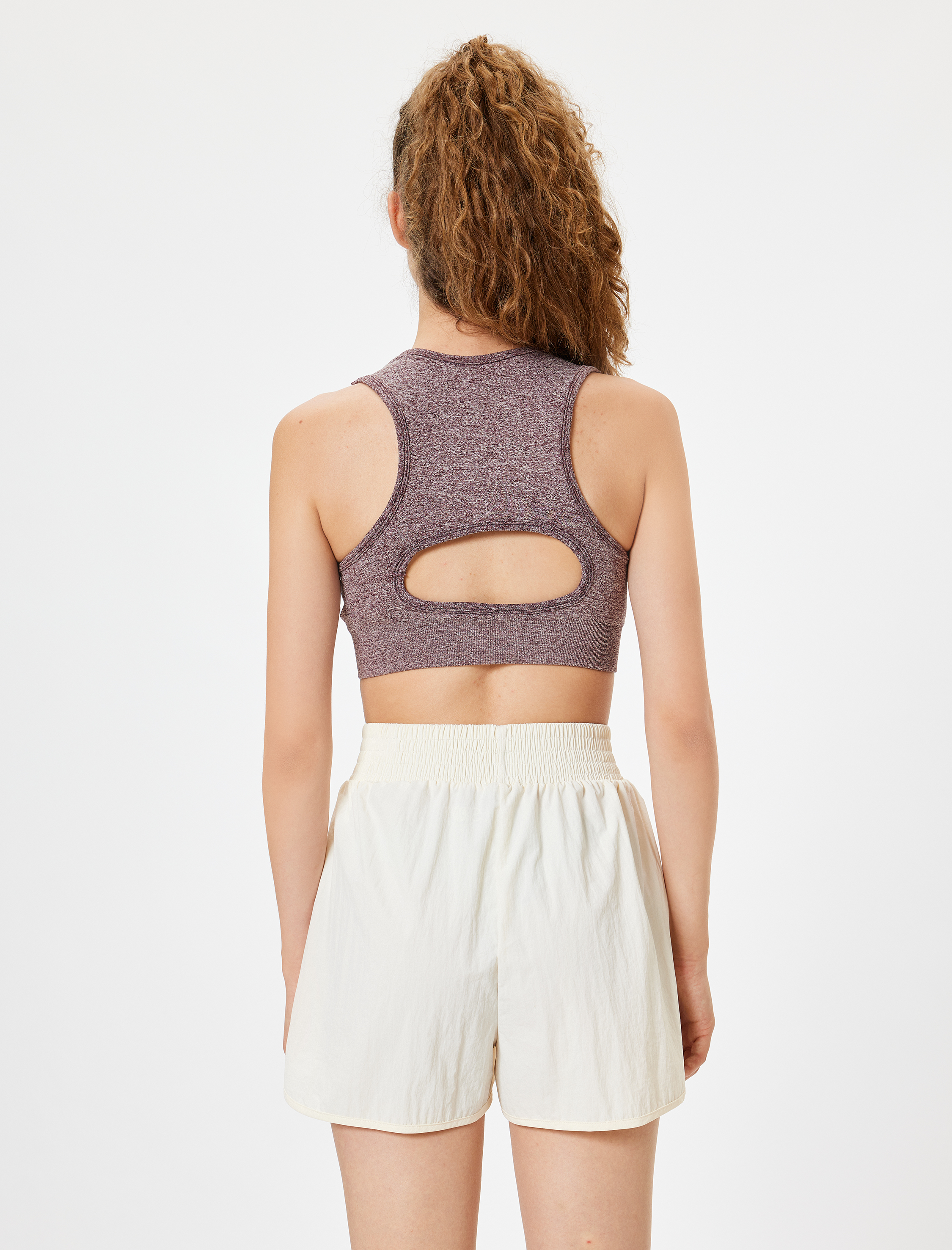   Sırt Detaylı U Yaka Slim Fit Sporcu Sütyeni