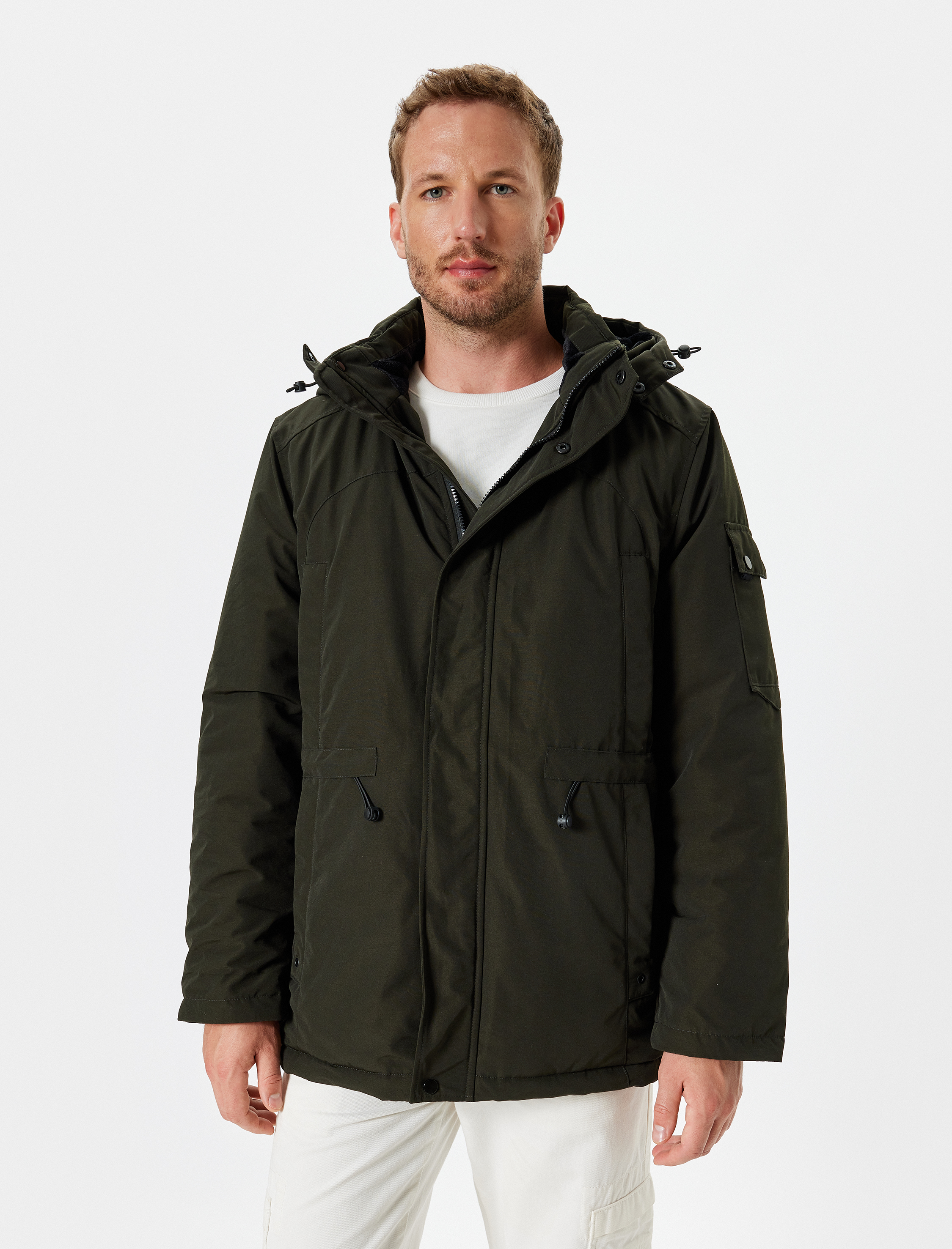   Anorak Mont Slim Fit Kapşonlu Fermuarlı Cep Detaylı