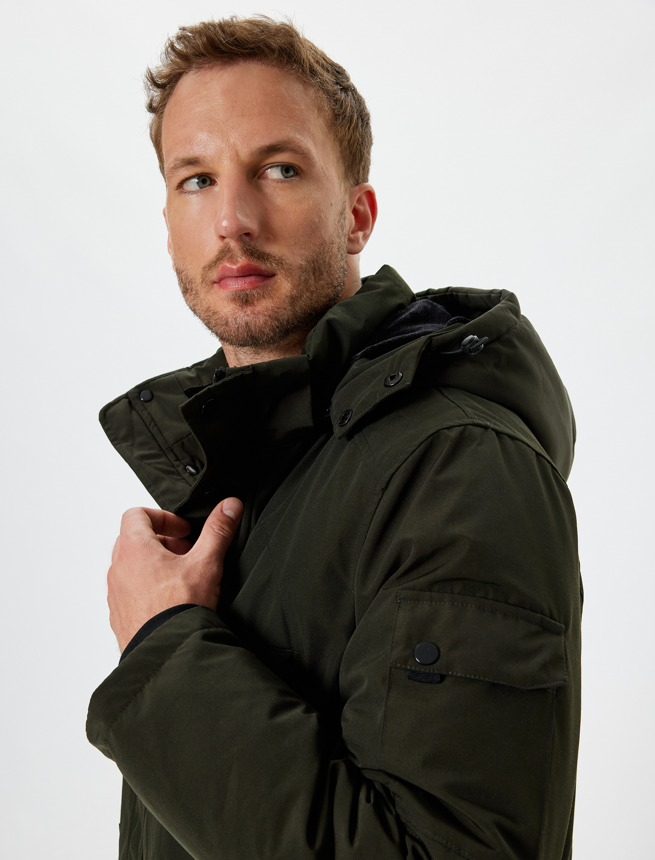   Anorak Mont Slim Fit Kapşonlu Fermuarlı Cep Detaylı