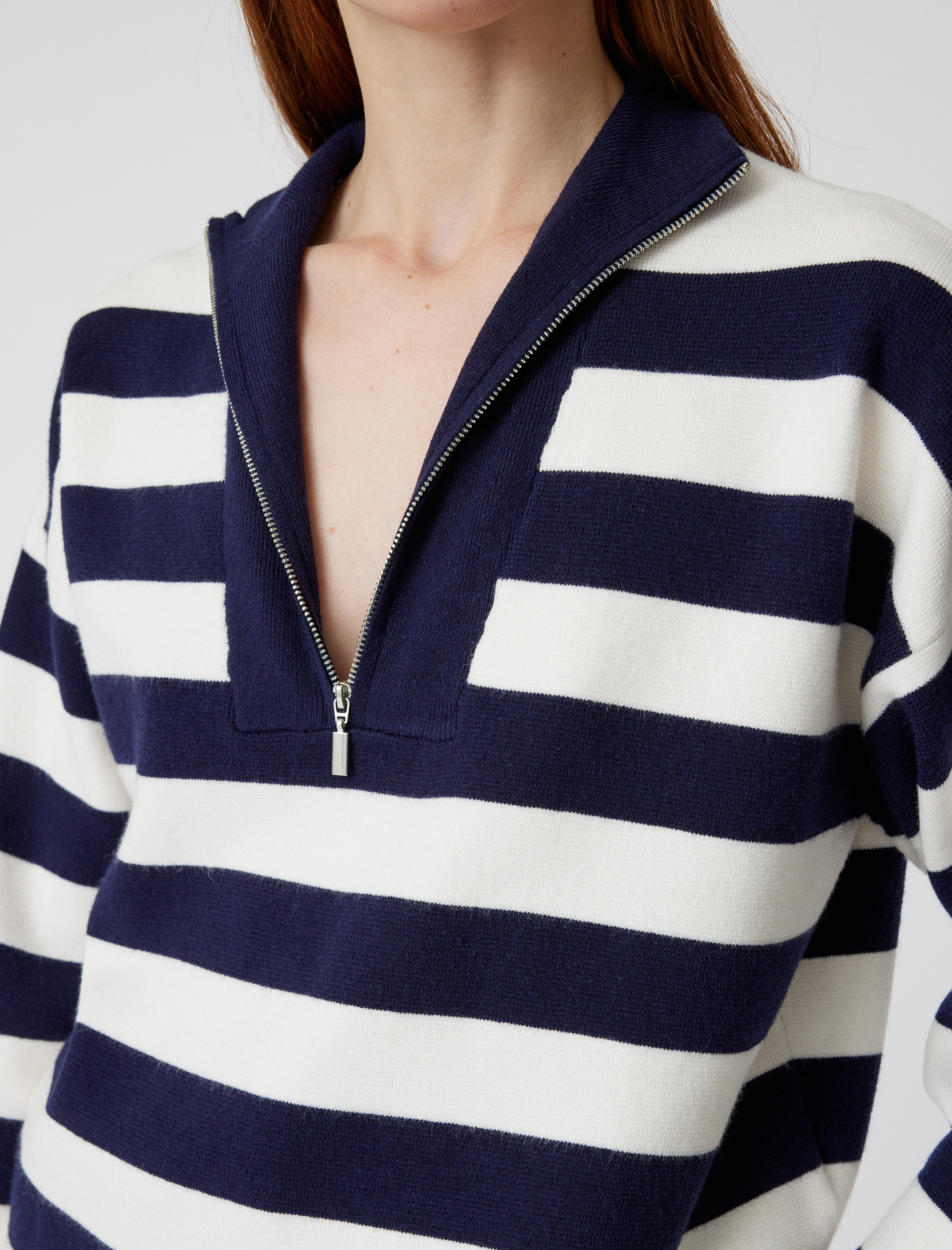   Yarım Fermuarlı Triko Kazak Dik Yaka