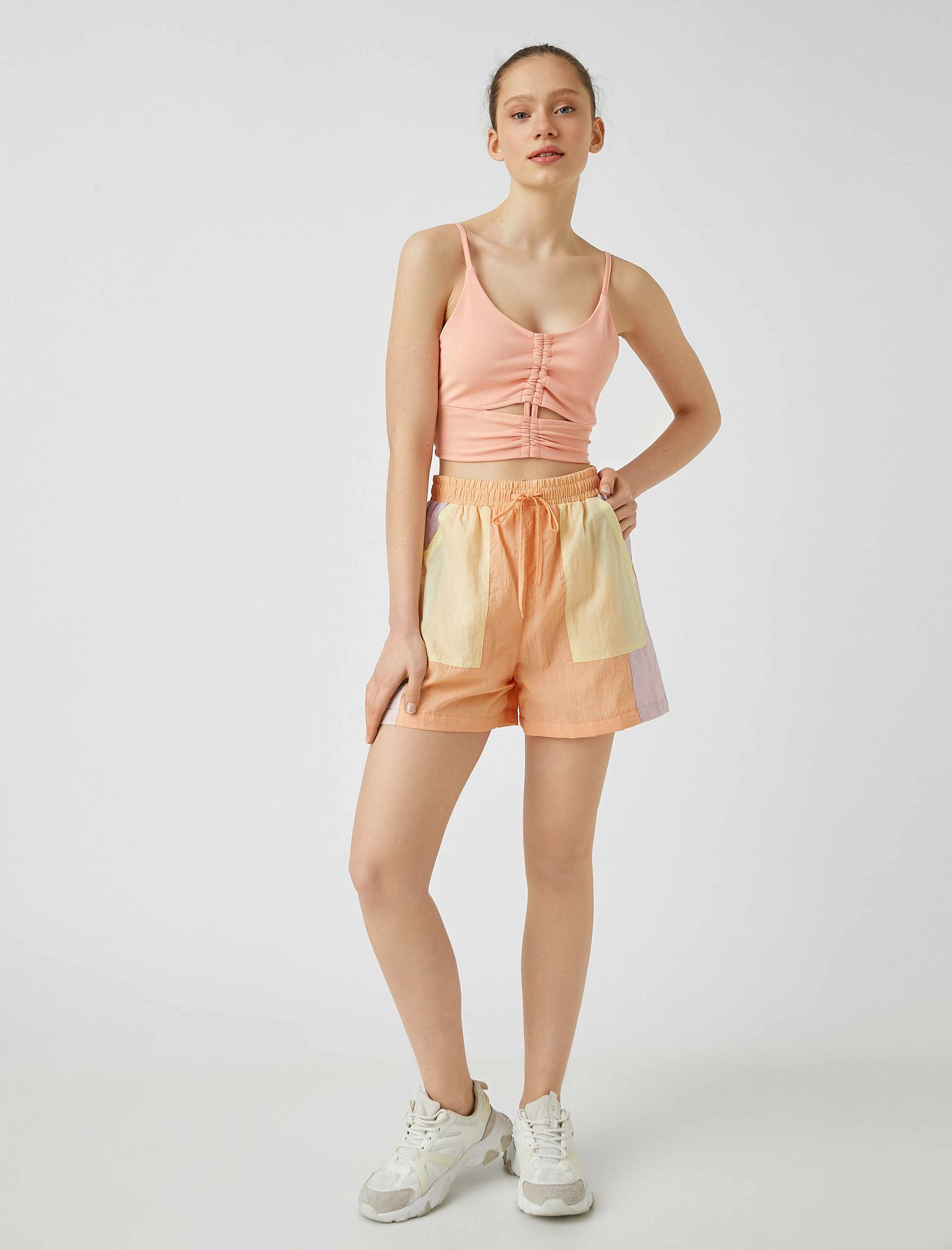   Büzgülü Sporcu Sütyeni