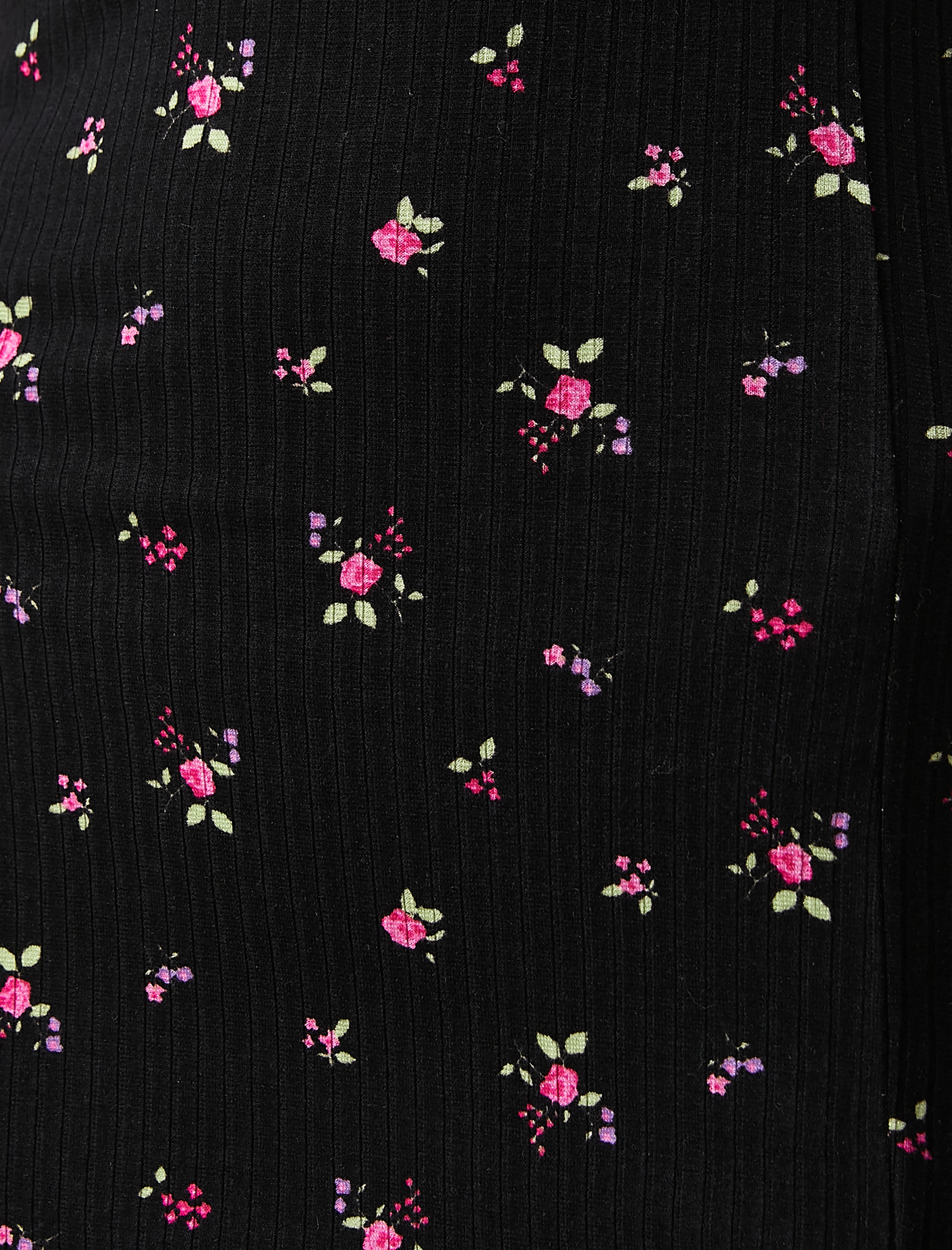   Sırtı Pencere Detaylı Çiçekli Elbise V Yaka Yırtmaçlı