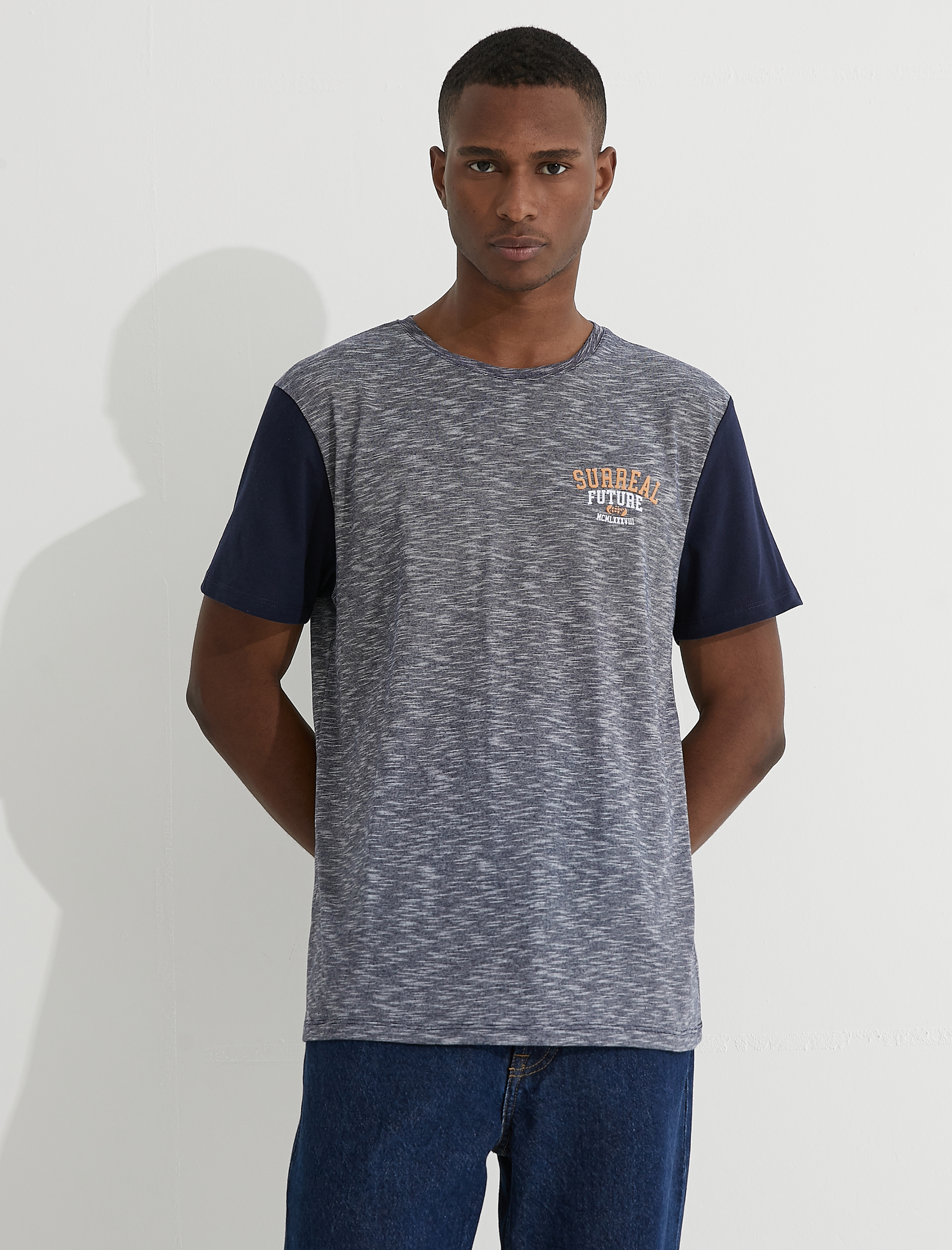   Kırçıllı Baskılı Tişört