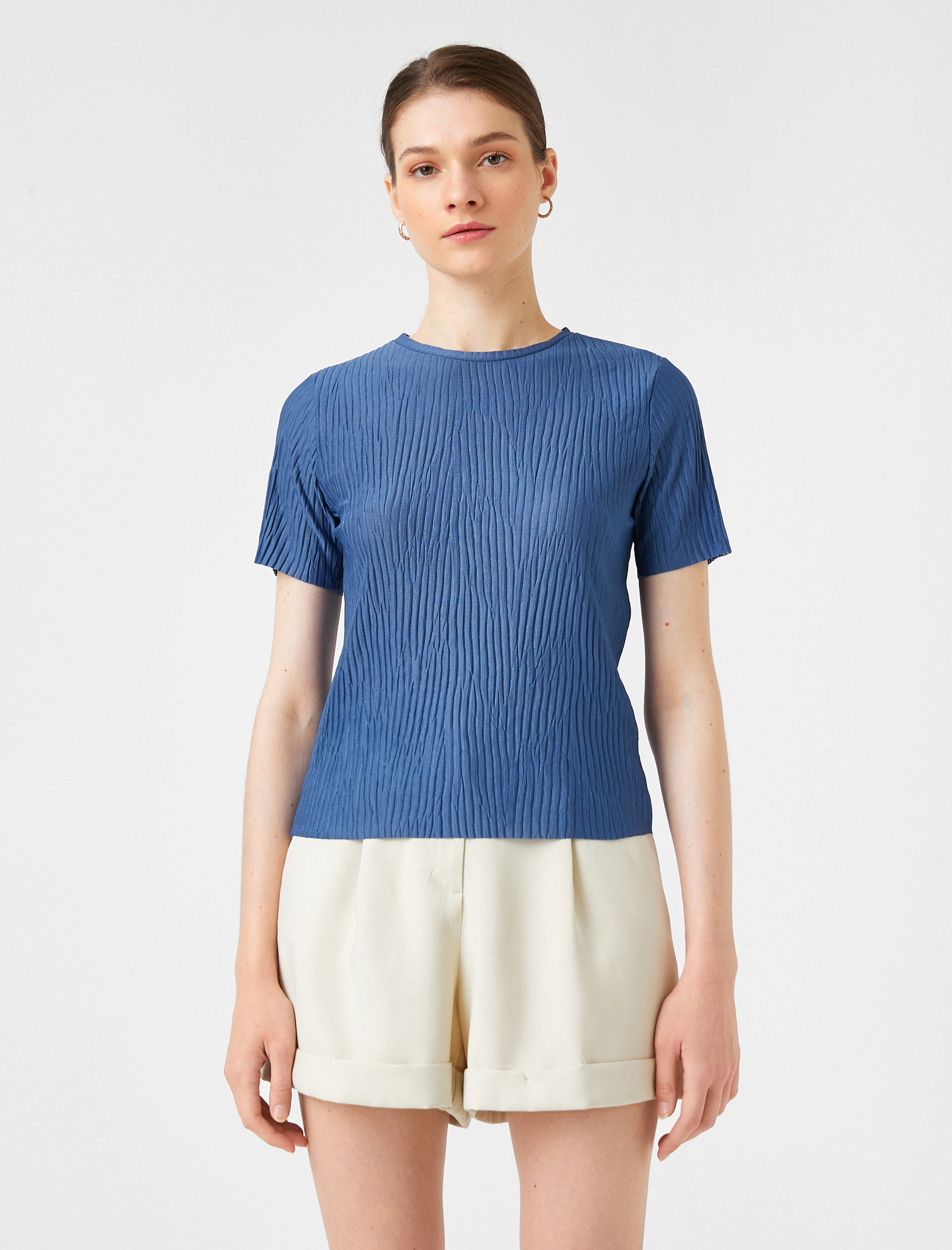   Bisiklet Yaka Kısa Kollu Tişört