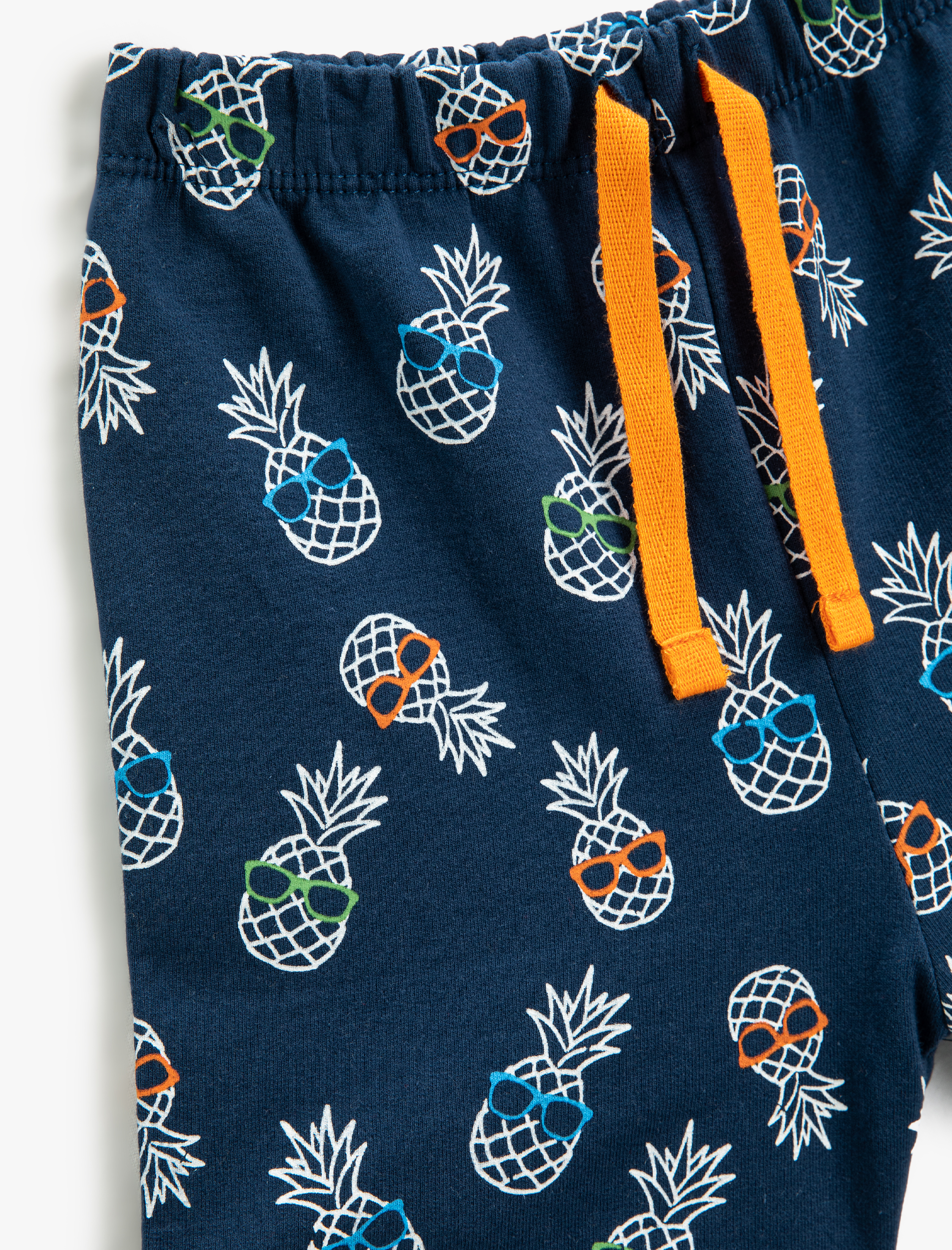  Erkek Bebek Ananas Baskılı Şort Beli Bağlamalı