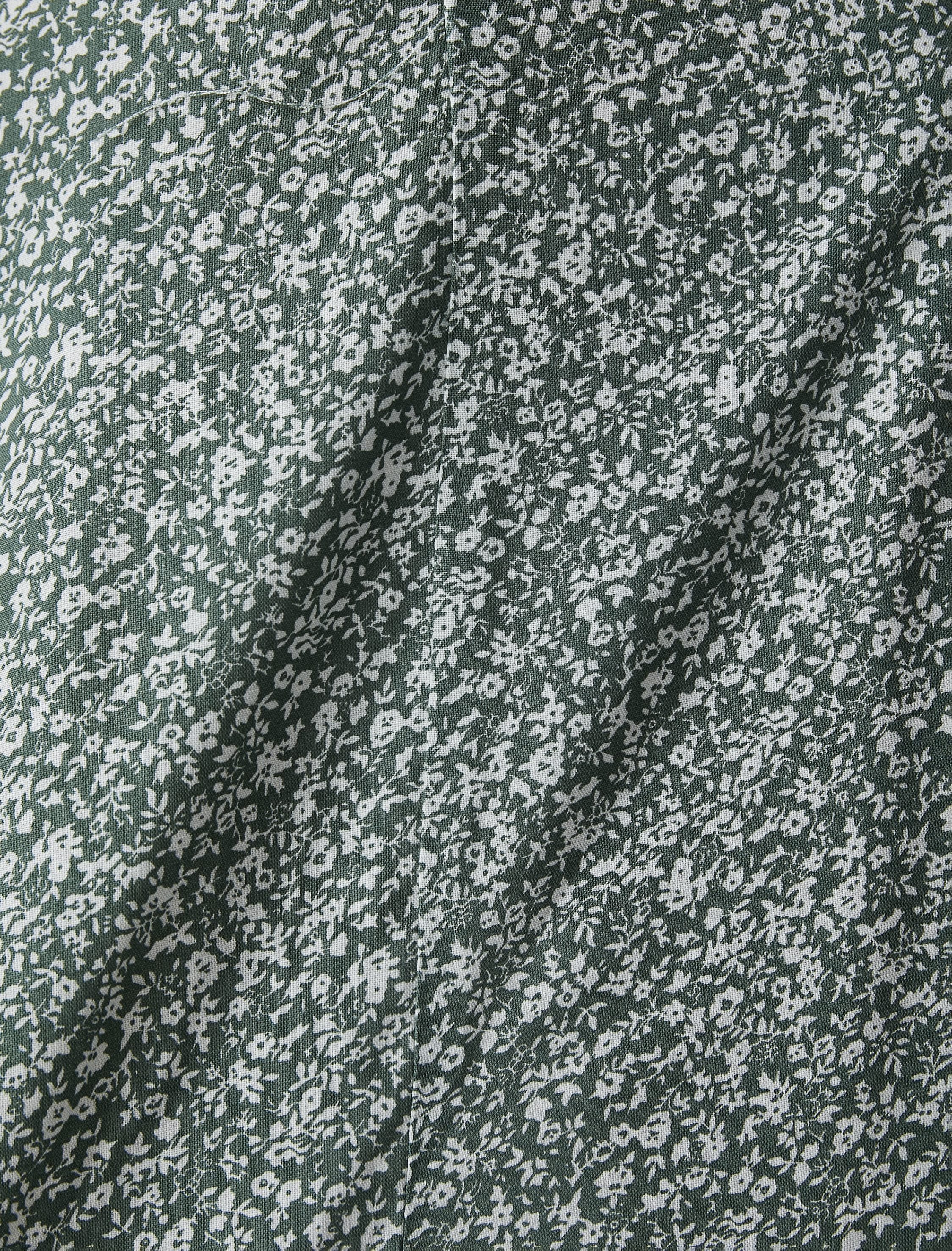   Çiçekli Uzun Etek Yırtmaçlı Fırfır Detaylı