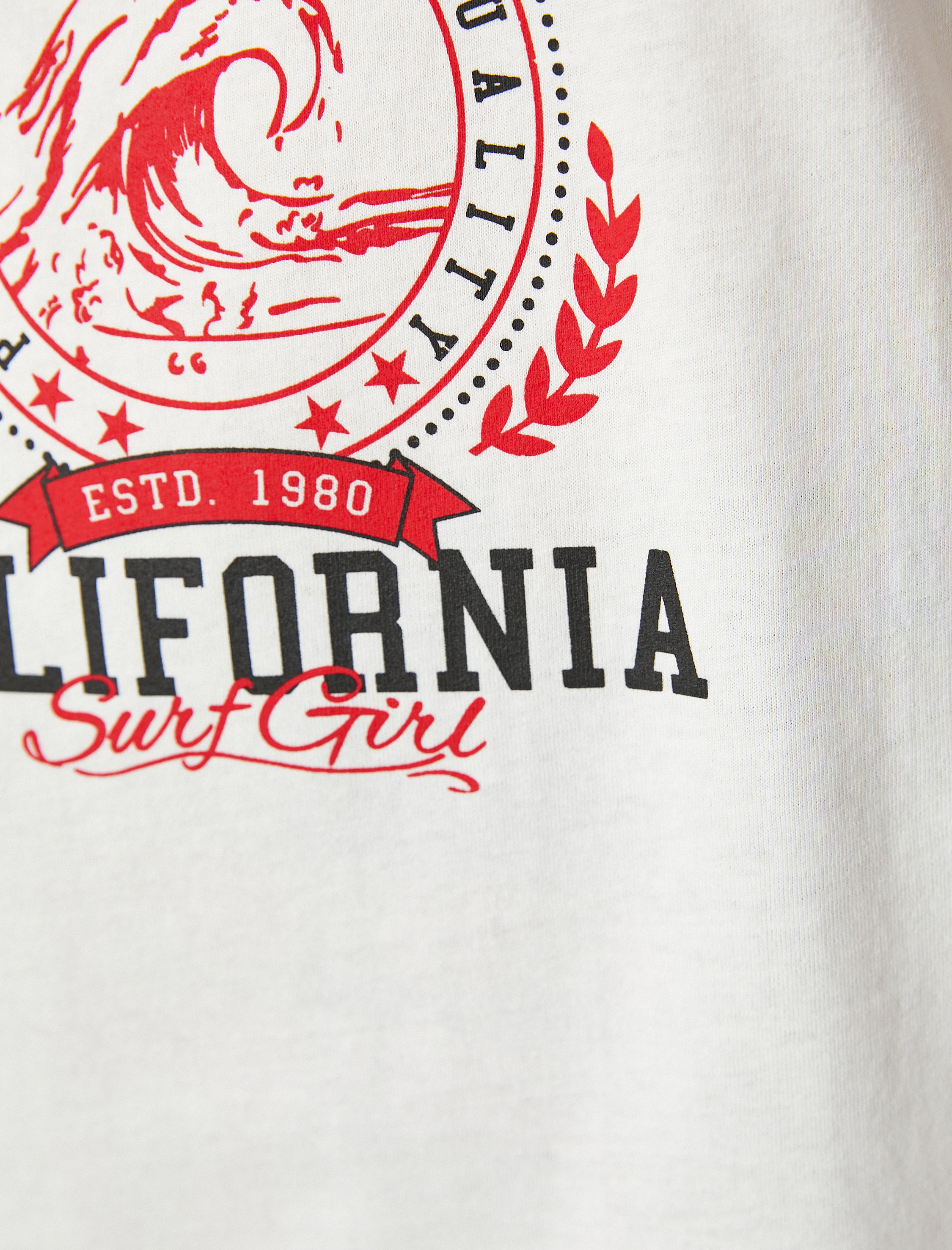   Pamuklu Tişört Kolej Baskılı Kısa Kollu Bisiklet Yaka