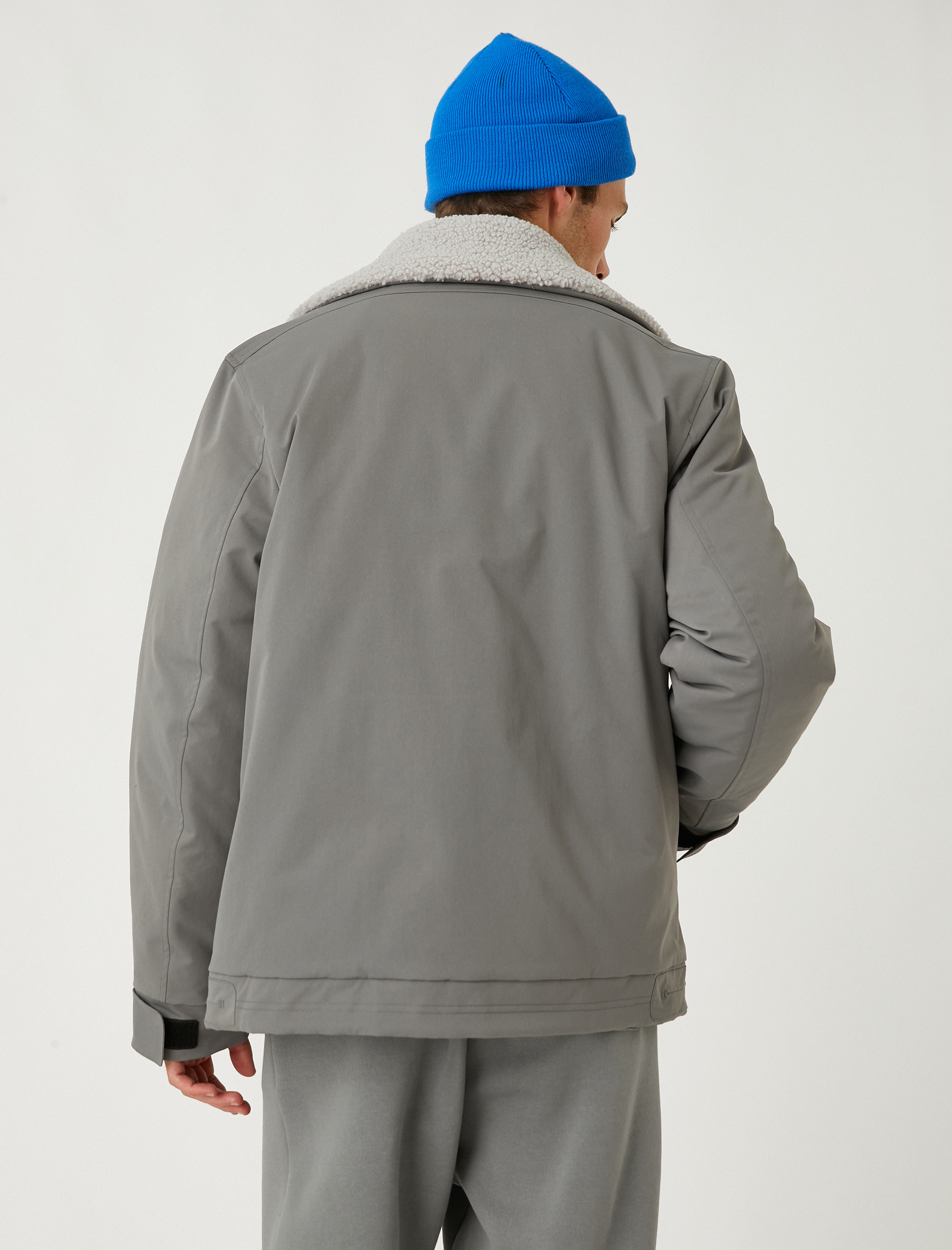 Kısa Parka Peluş Yaka Detaylı Su Geçirmez