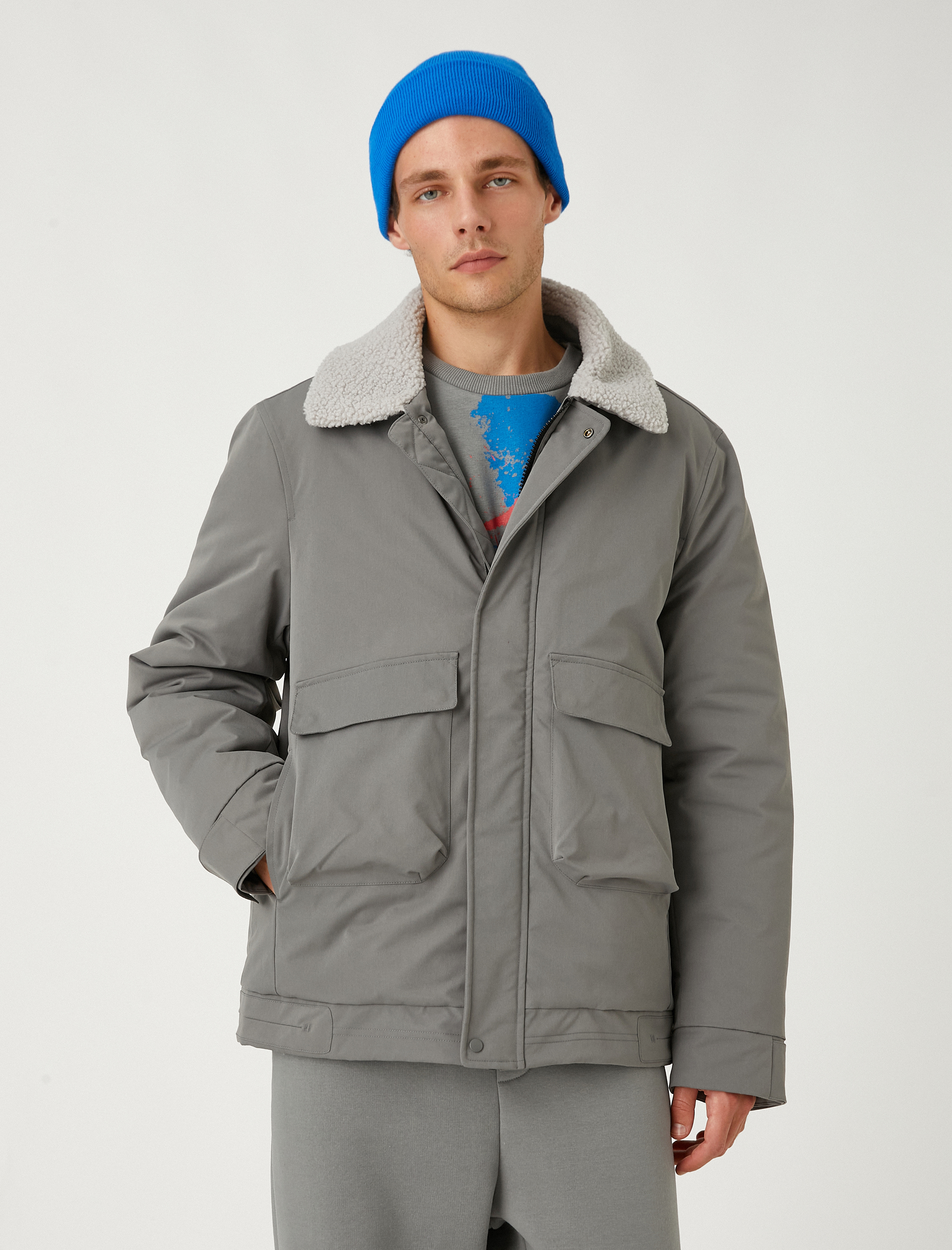 Kısa Parka Peluş Yaka Detaylı Su Geçirmez