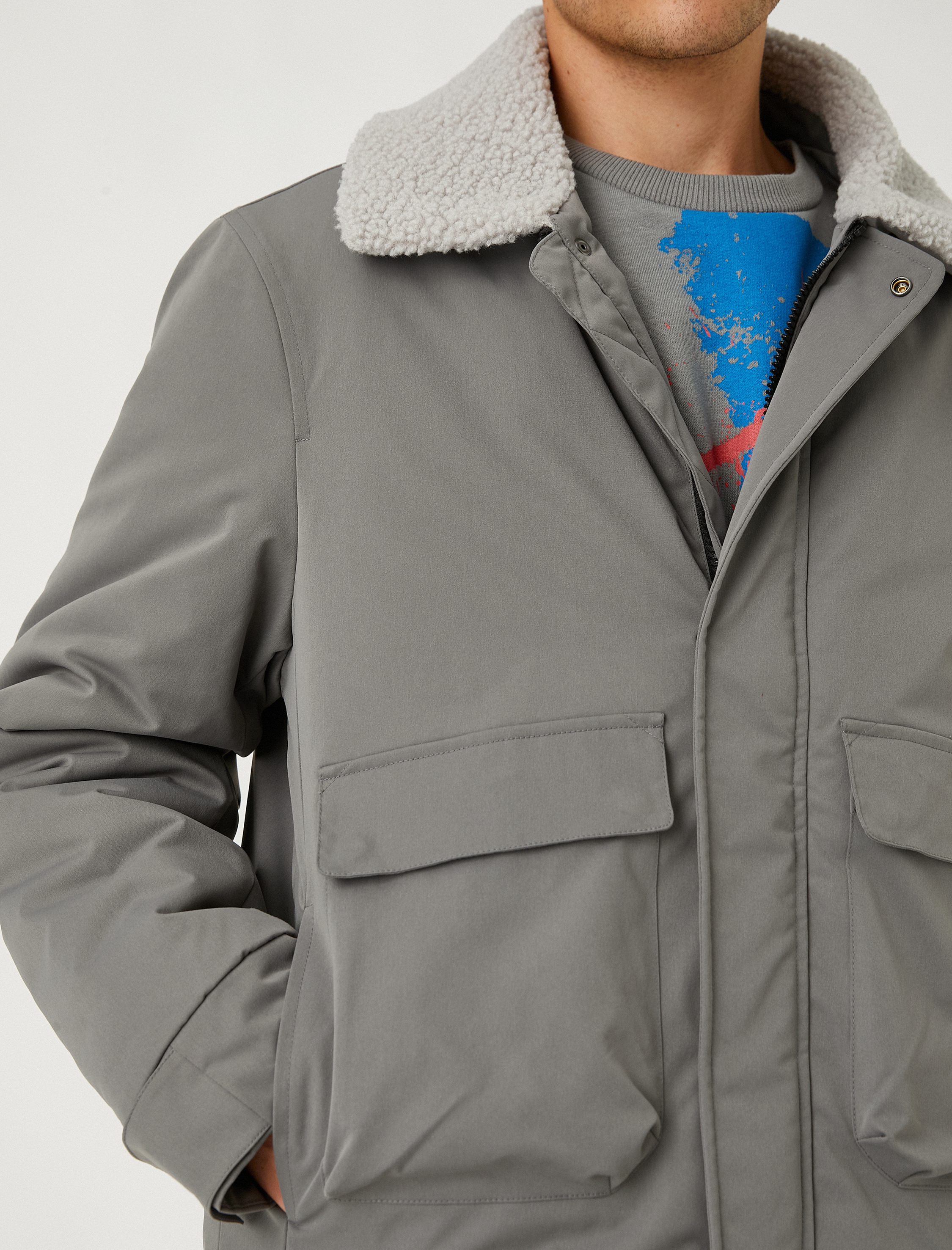 Kısa Parka Peluş Yaka Detaylı Su Geçirmez