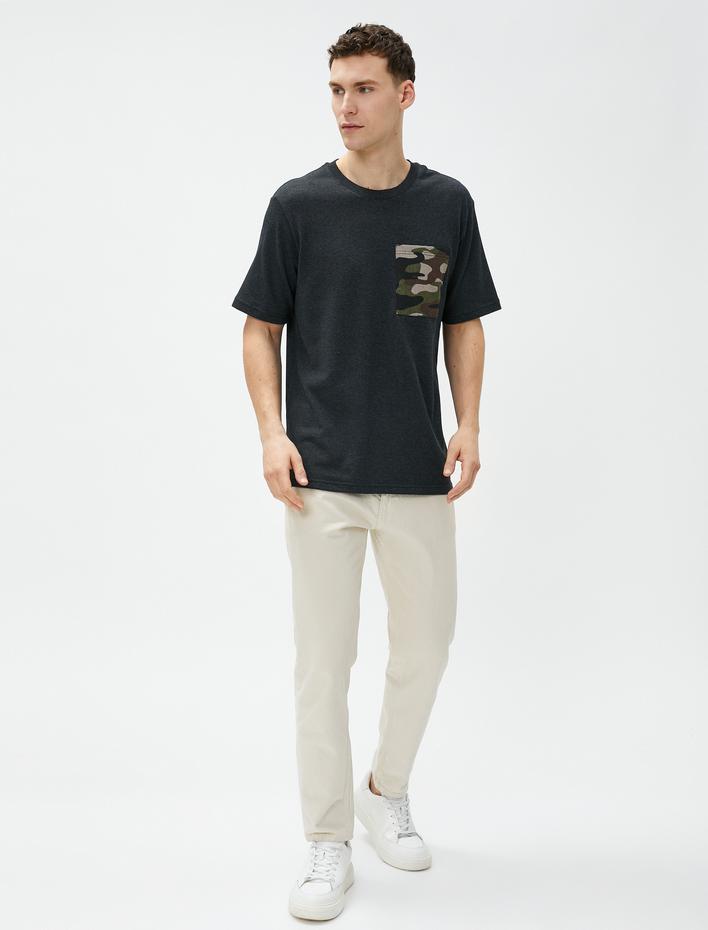  Oversize Tişört Kısa Kollu Bisiklet Yaka Cep Detaylı Pamuklu