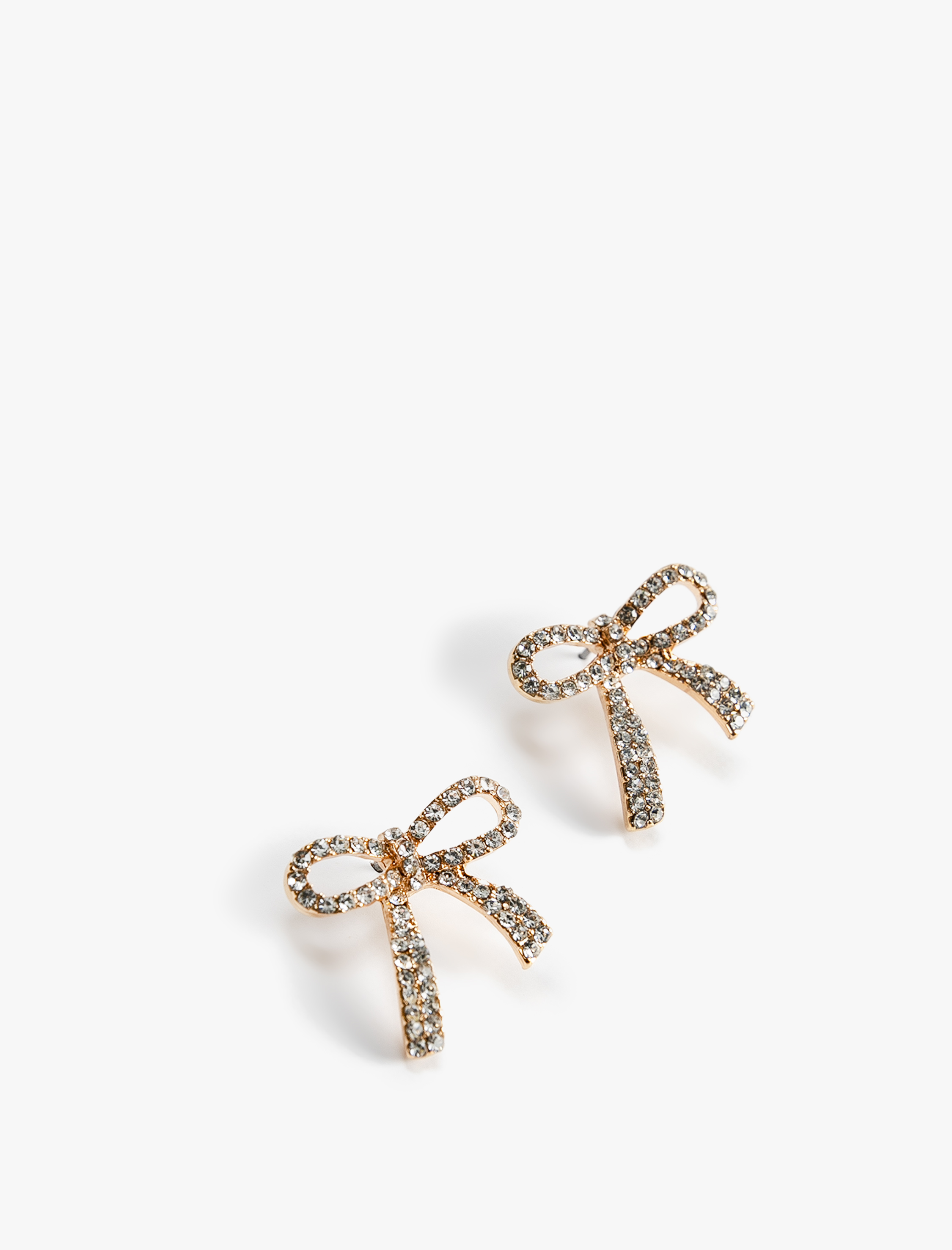  Kadın Fiyonk Küpe Taşlı