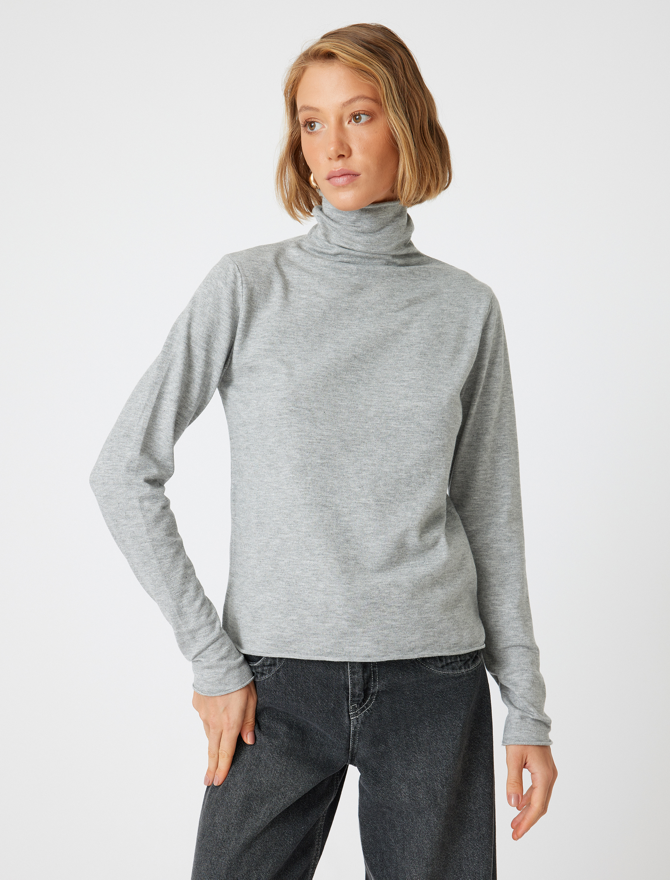 Basic Boğazlı Triko Kazak Uzun Kollu Yumuşak Dokulu