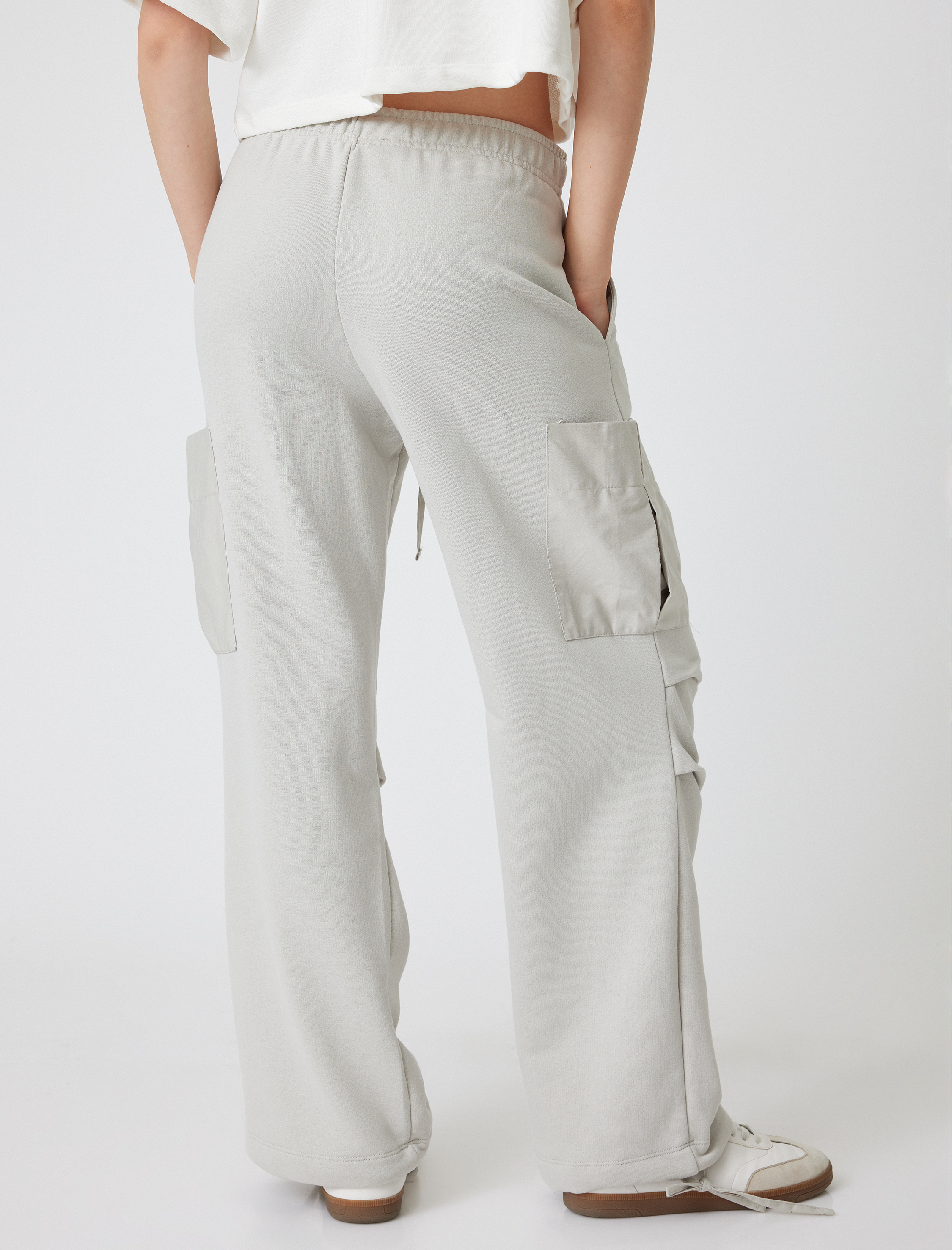   Oversize Kargo Eşofman Altı Beli Bağcıklı Yüksek Bel Cep Detaylı