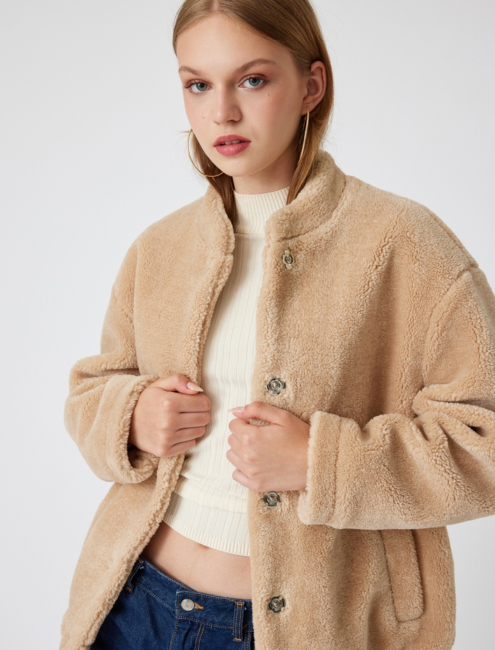  Oversize Peluş Ceket Cep Detaylı Çıtçıt Düğmeli Bomber Yaka