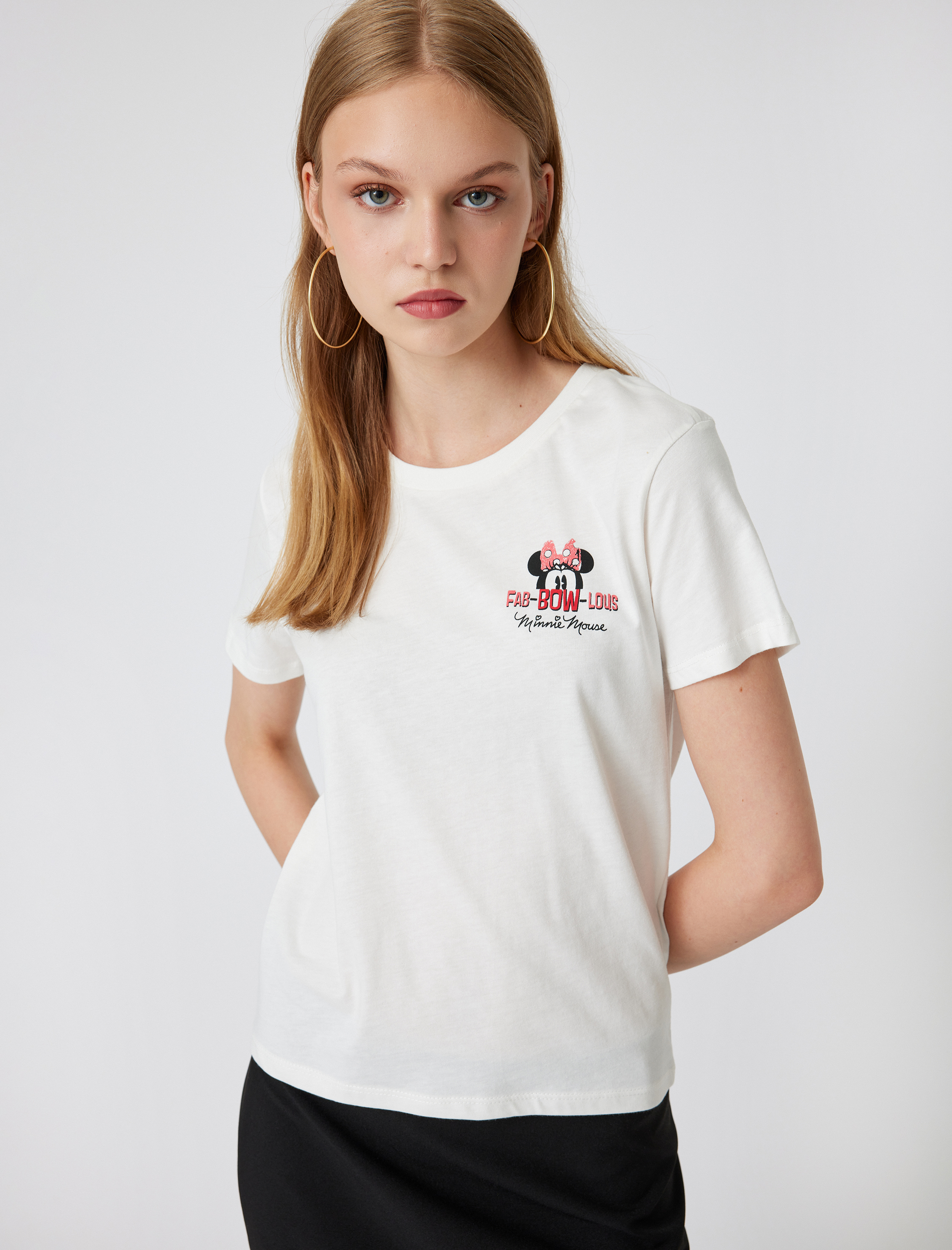   Minnie Mouse Lisanslı Tişört