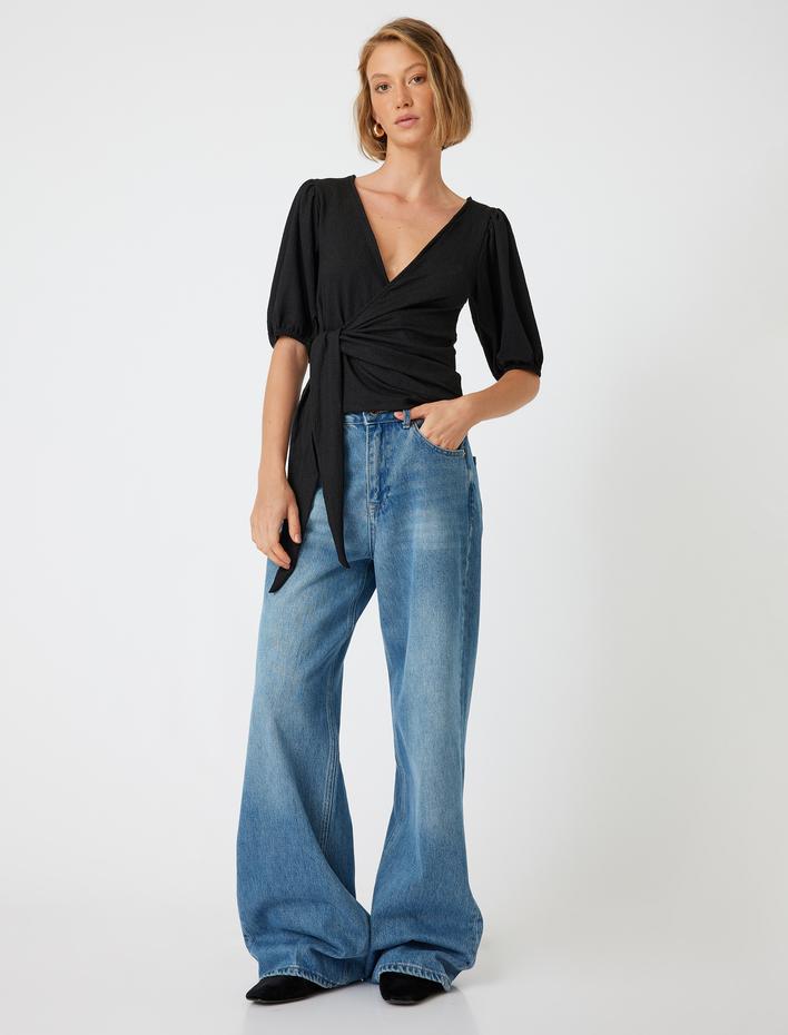  Kruvaze Balon Kol Tişört V Yaka Önden Bağlama Detaylı Slim Fit