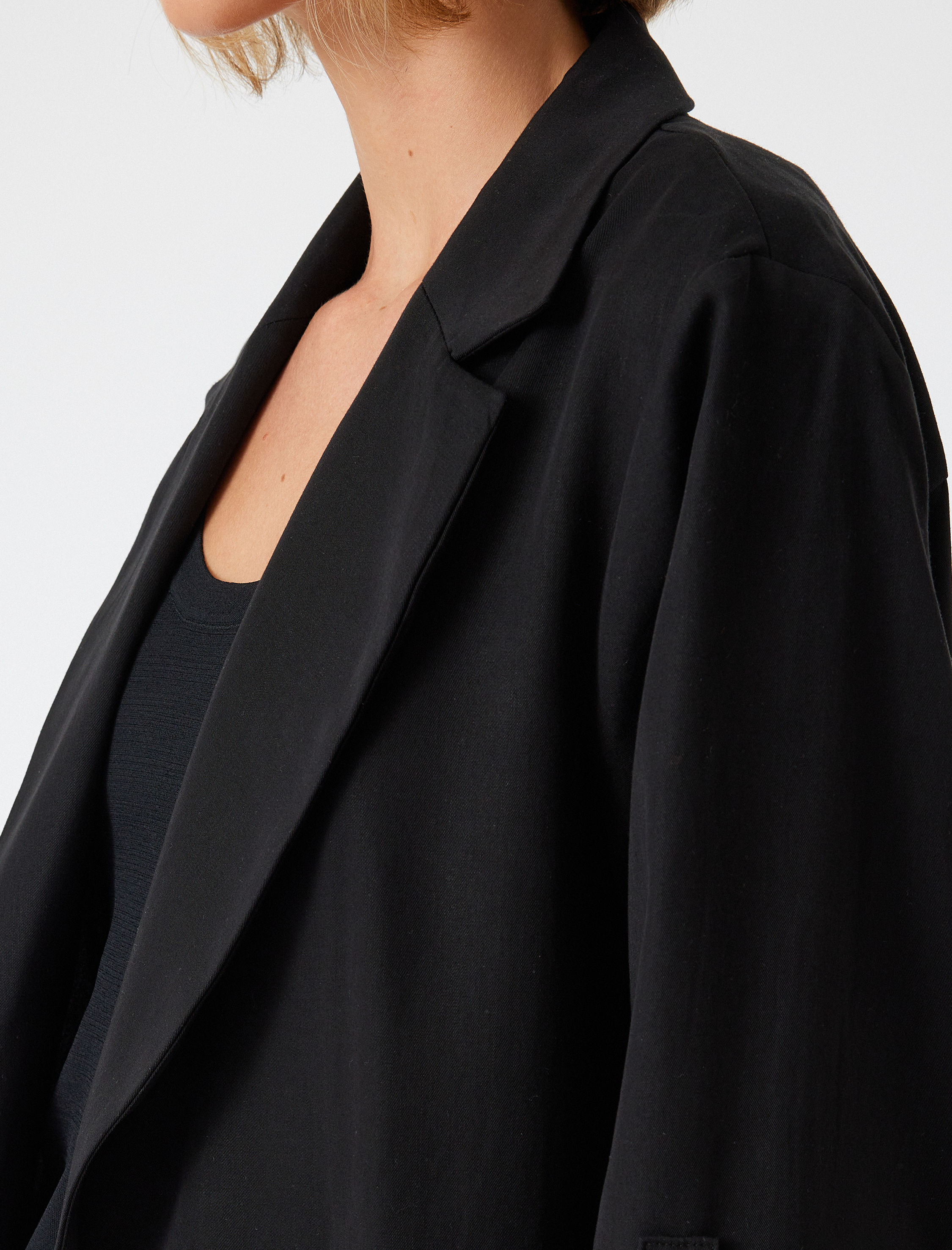   3/4 Kol Ters Kruvaze Yaka Bol Kalıp Blazer Ceket