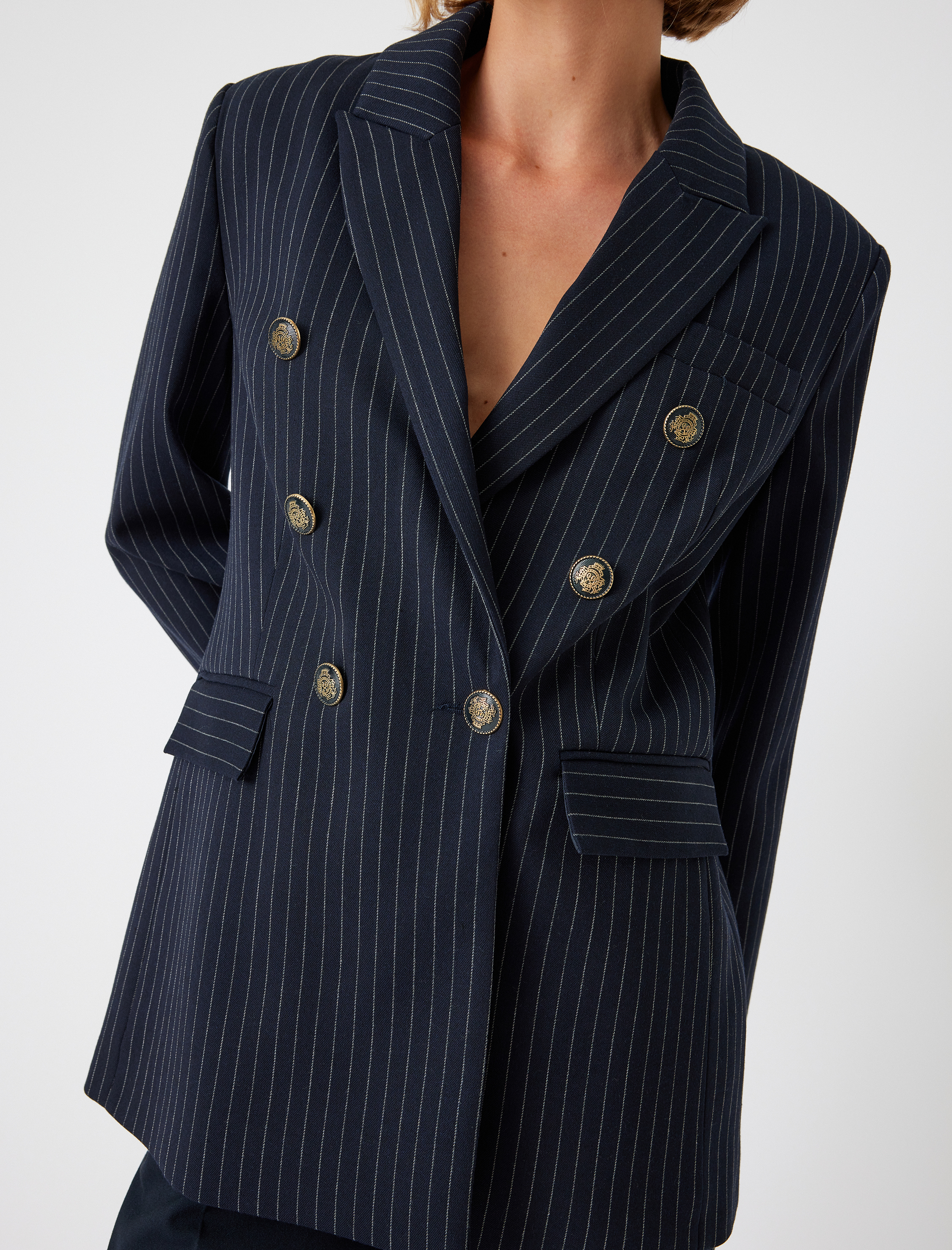   Kruvaze Blazer Ceket Kalça Boy Kapaklı Çift Cepli Düğmeli