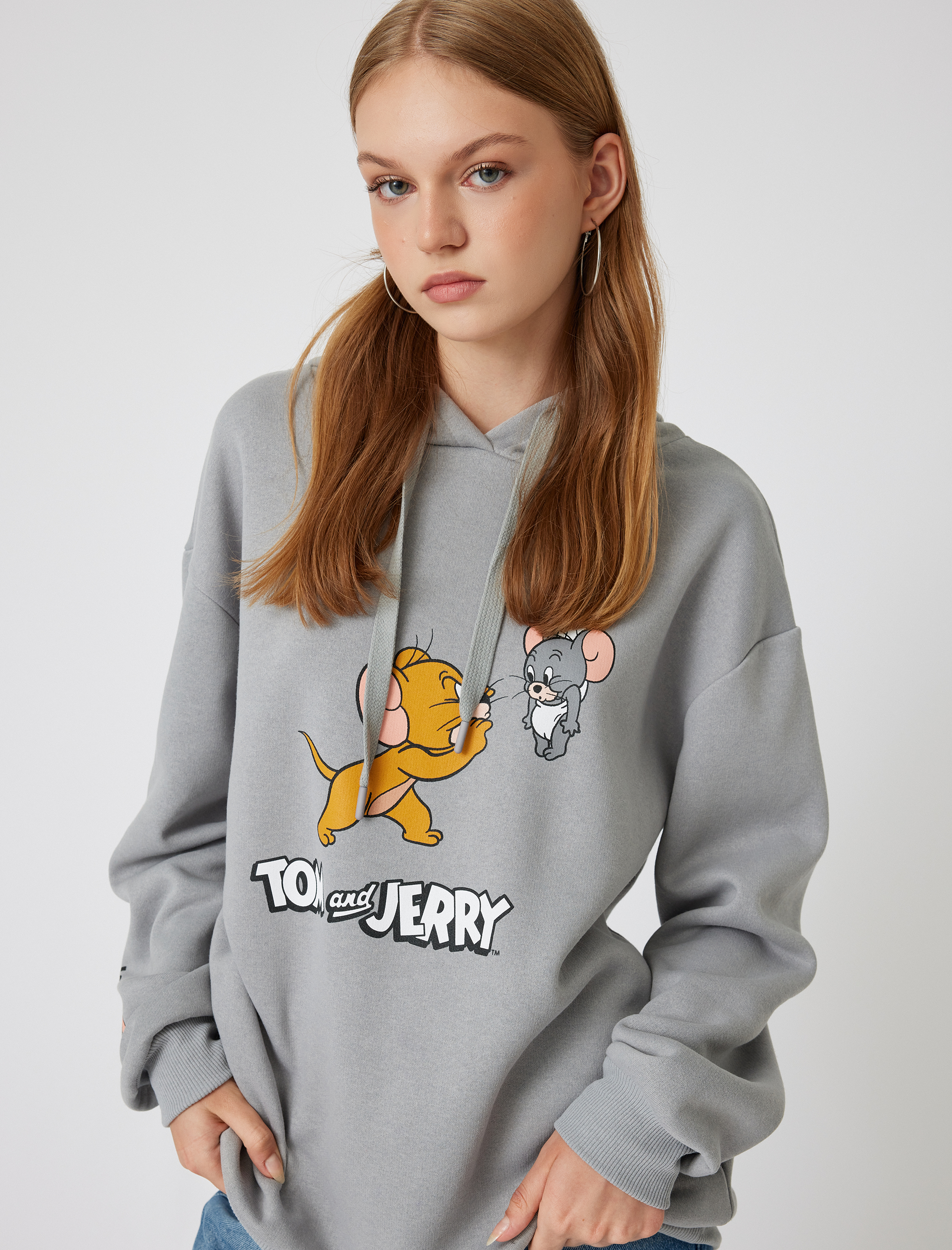   Şardonlu Tom ve Jerry Oversize Kapüşonlu Sweatshirt Lisanslı Baskılı