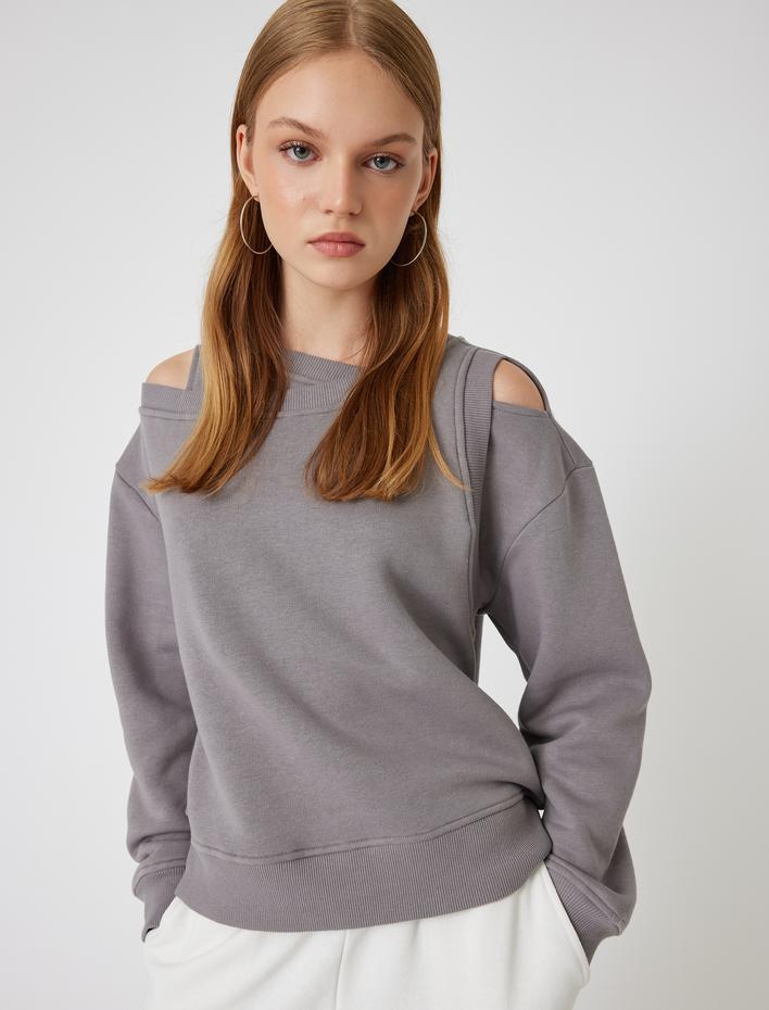  Şardonlu Oversize Sweatshirt Asimetrik Yaka Pencere Detaylı Uzun Kollu Ribanalı