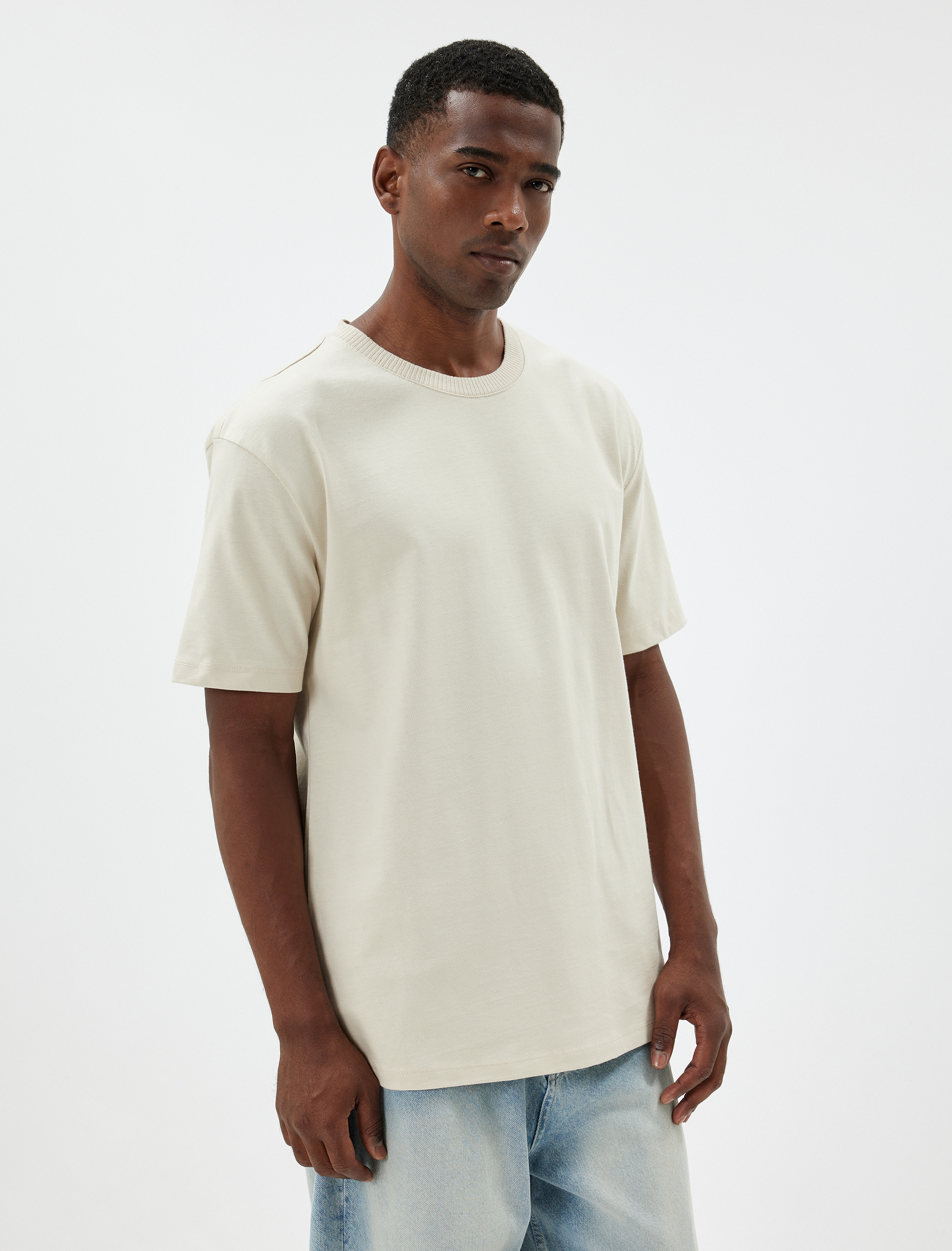   Bisiklet Yaka Kısa Kollu Pamuklu Basic Tişört