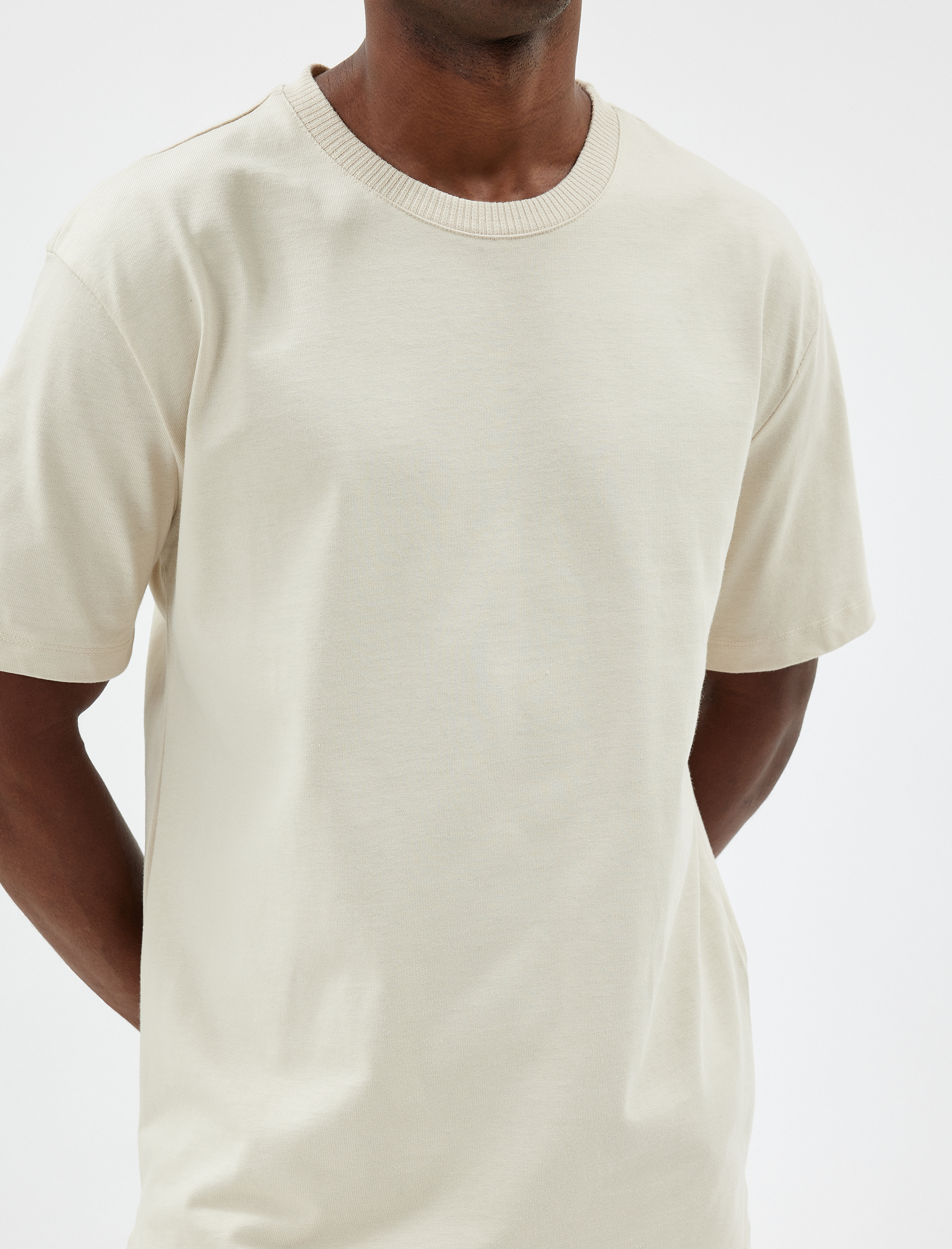   Bisiklet Yaka Kısa Kollu Pamuklu Basic Tişört