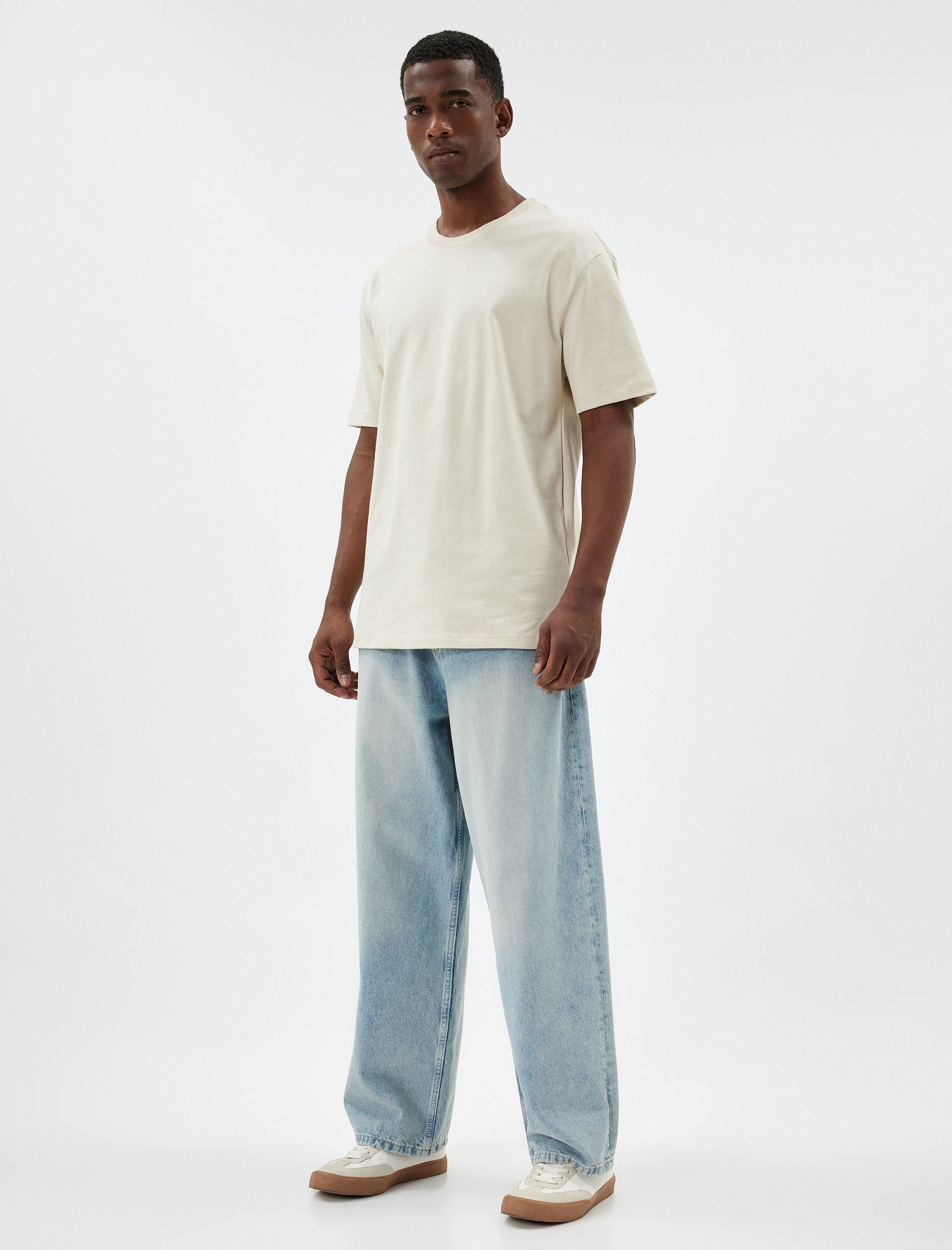   Bisiklet Yaka Kısa Kollu Pamuklu Basic Tişört